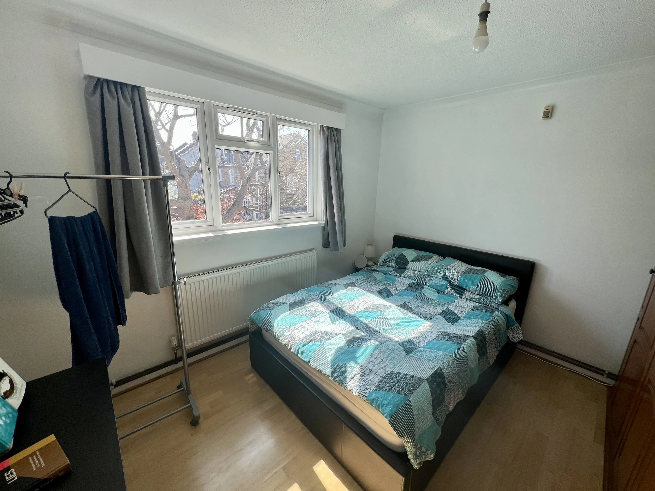 Bedroom.JPG