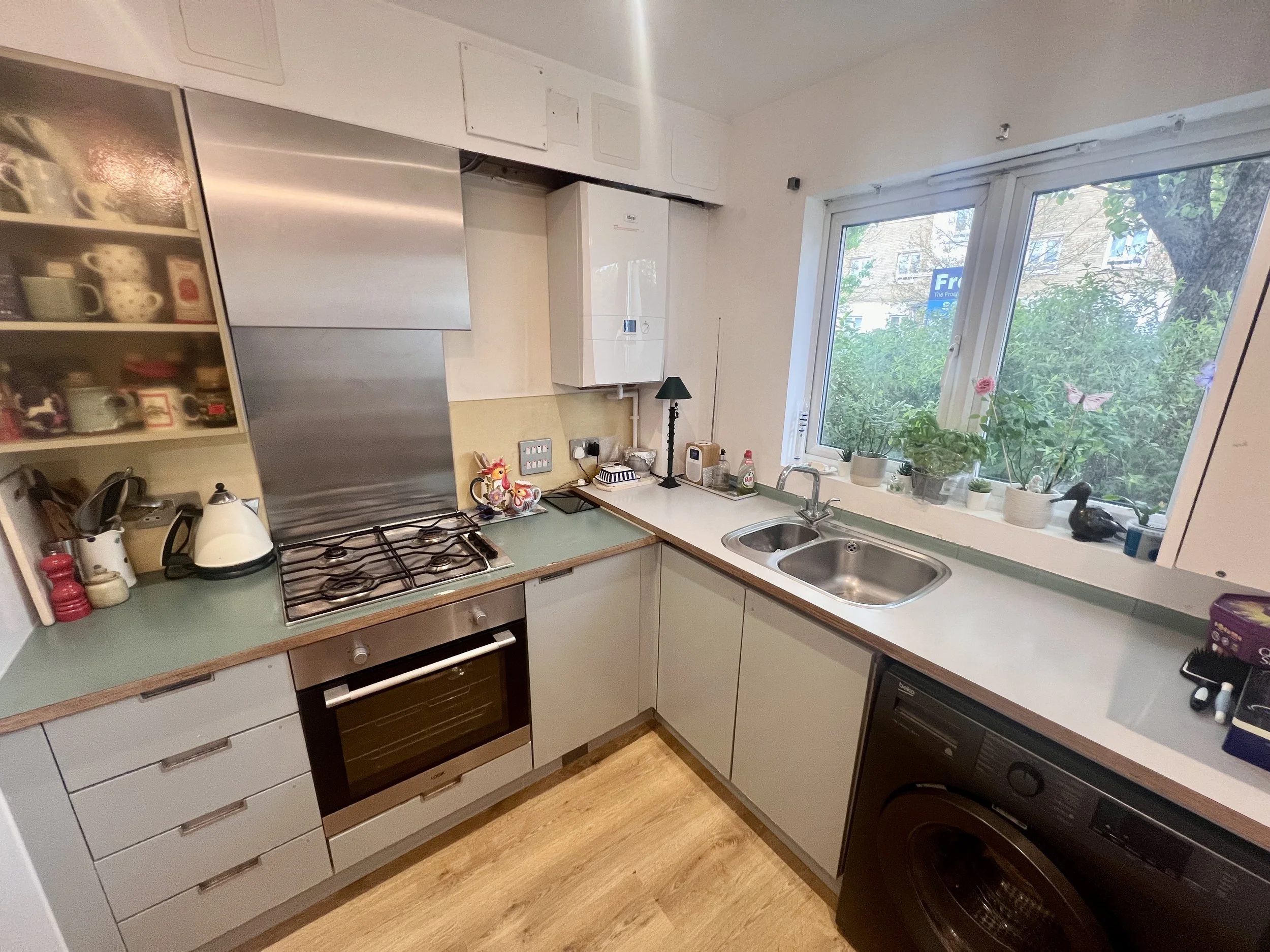 Elvedon Road, Feltham, TW13
