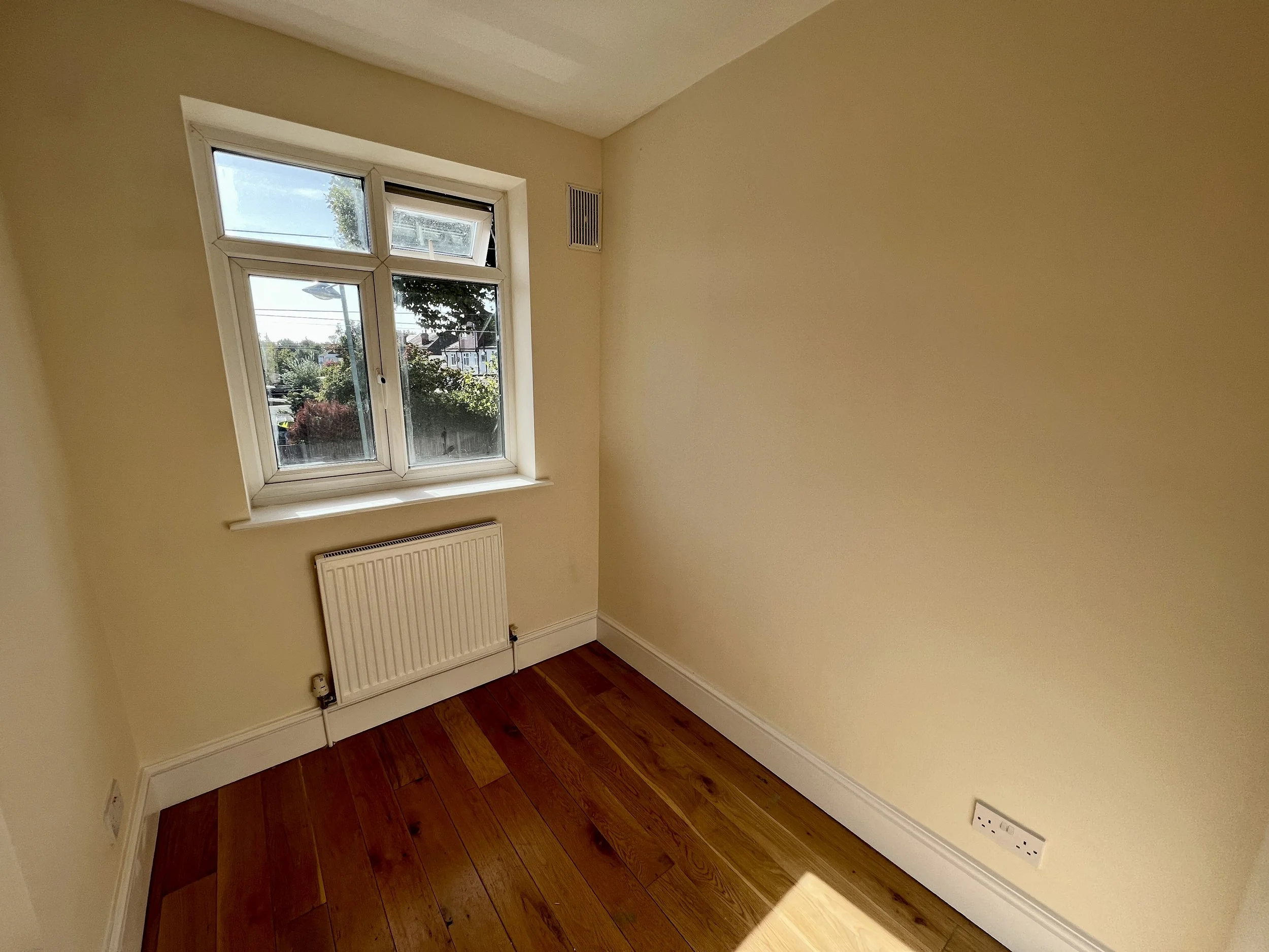 Bedroom 3.JPG