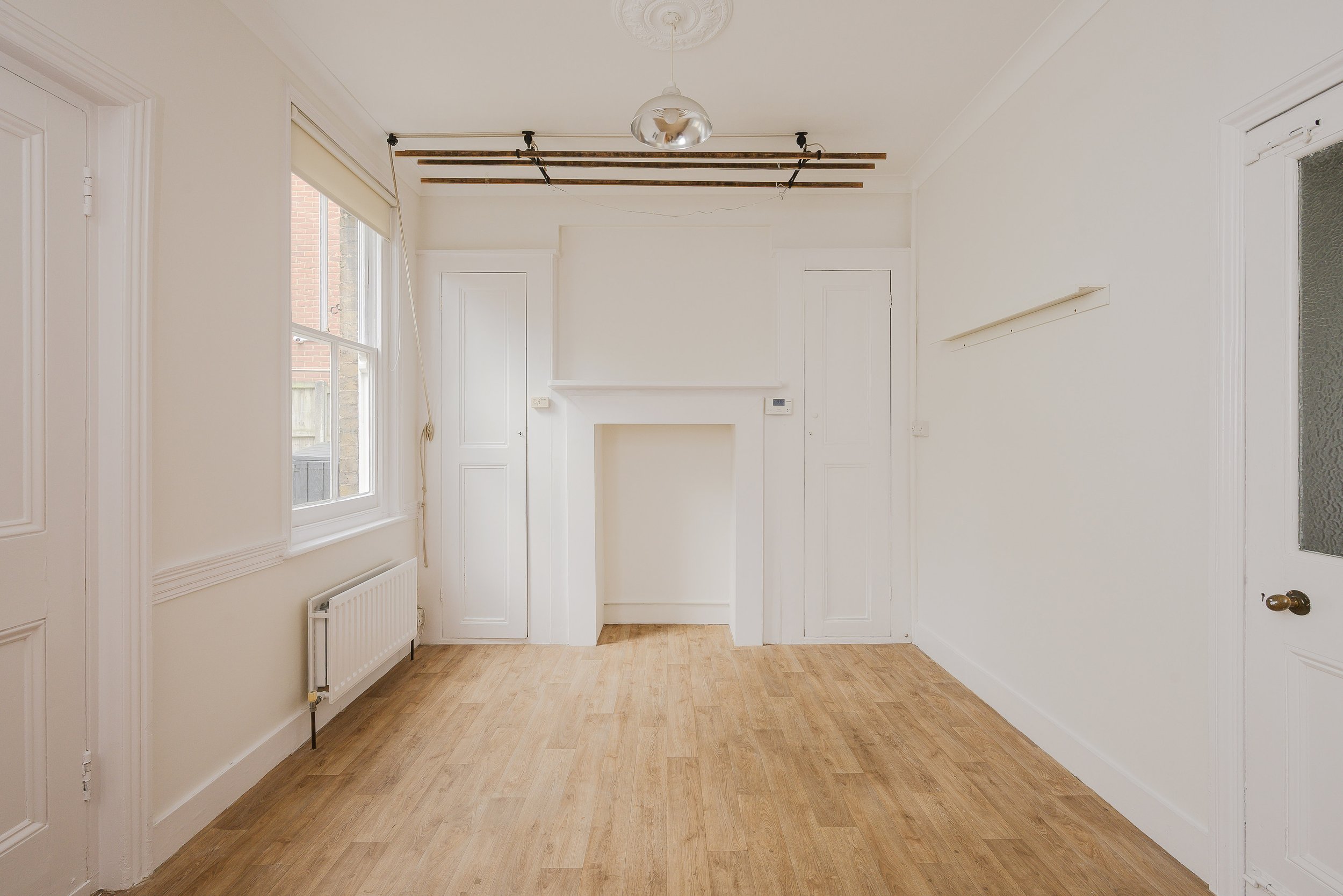 Dining Area.jpg
