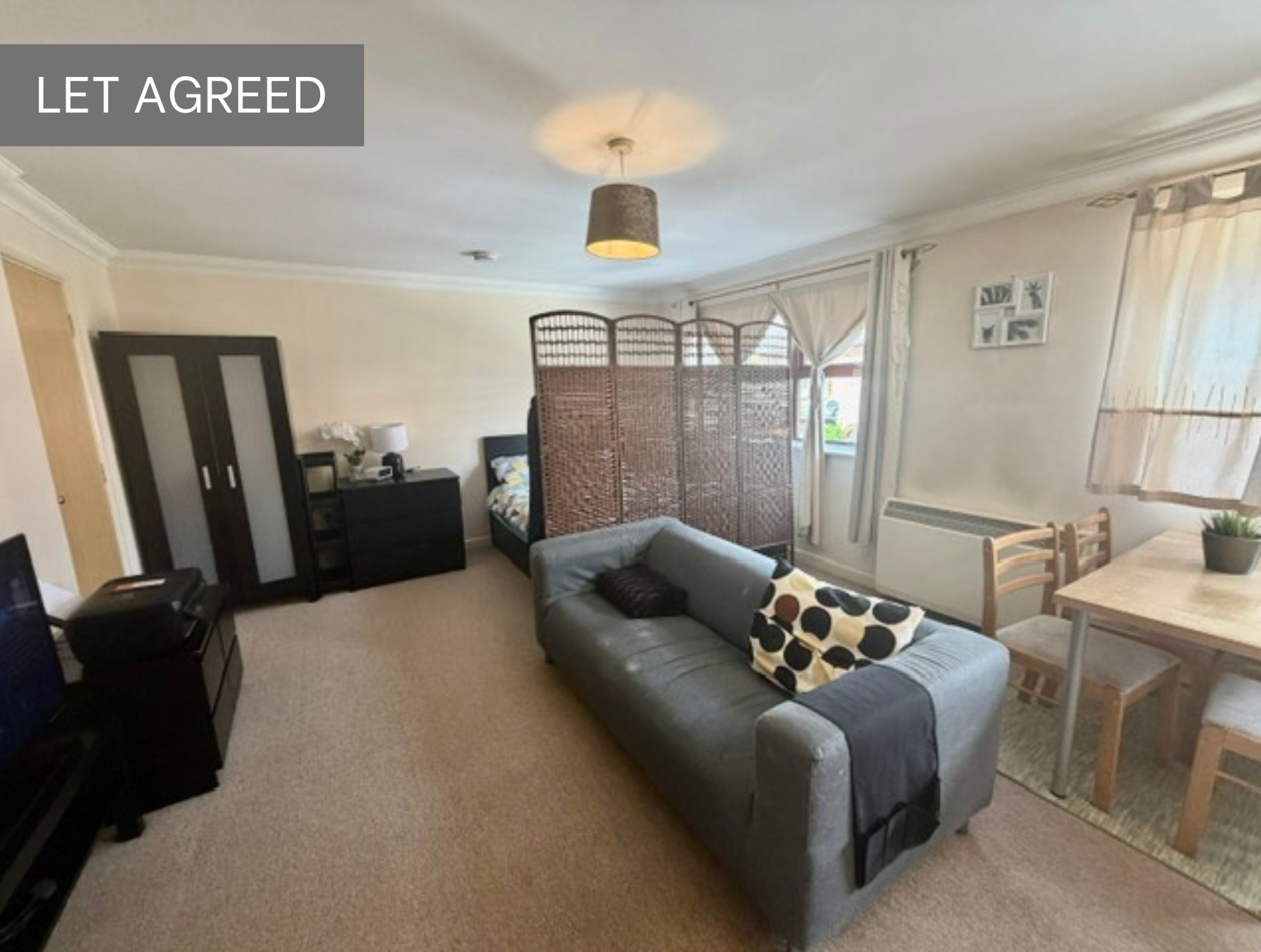 Station Road, Chertsey, KT16