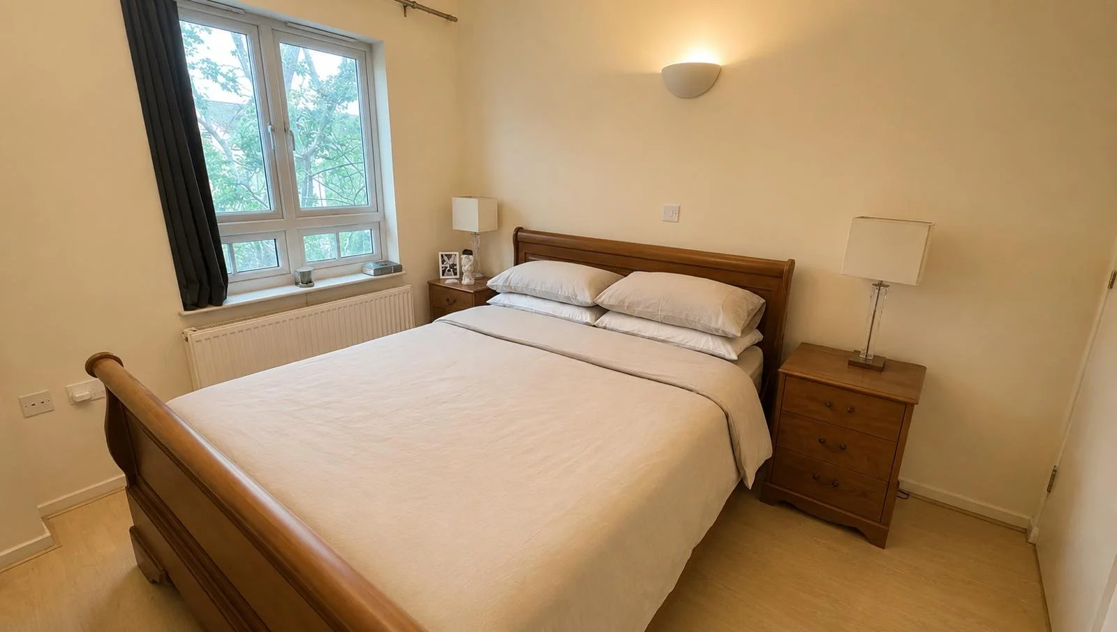 Bedroom 1.jpeg