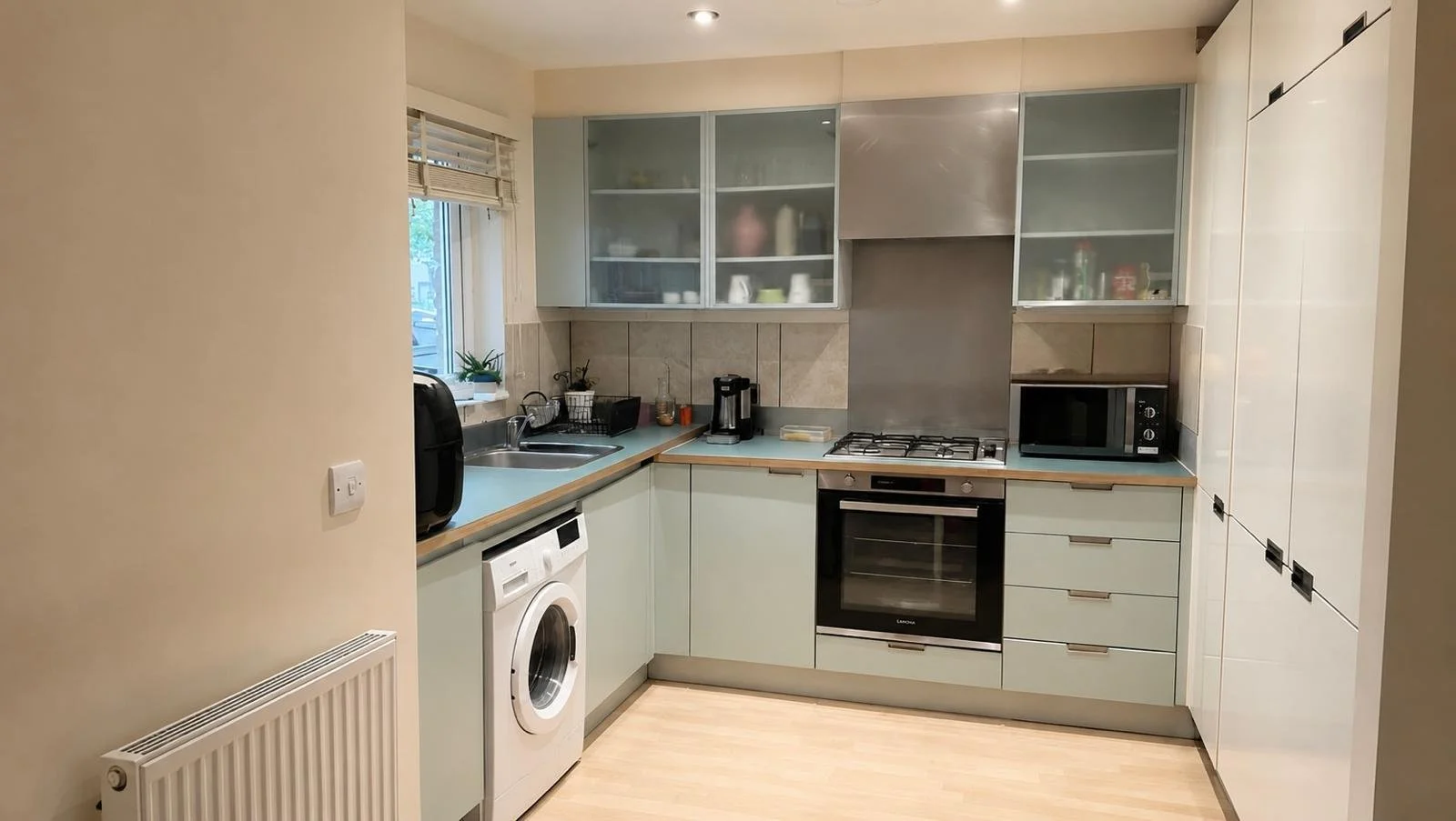 Elvedon Road, Feltham, TW13