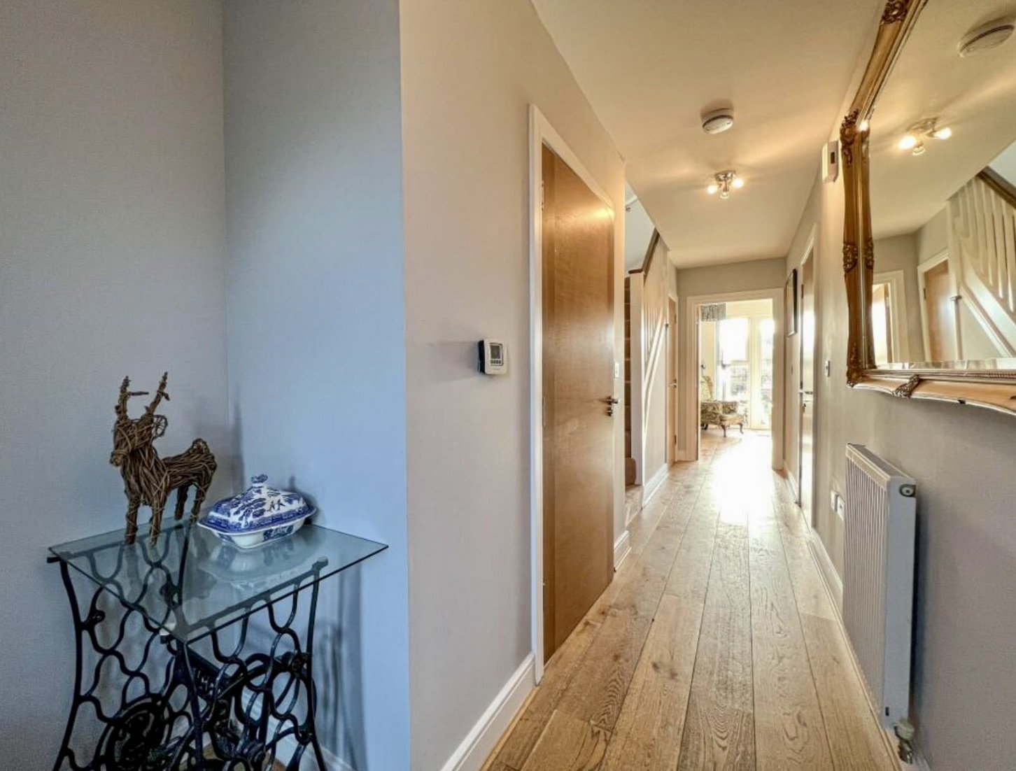 Entrance Hallway.jpeg