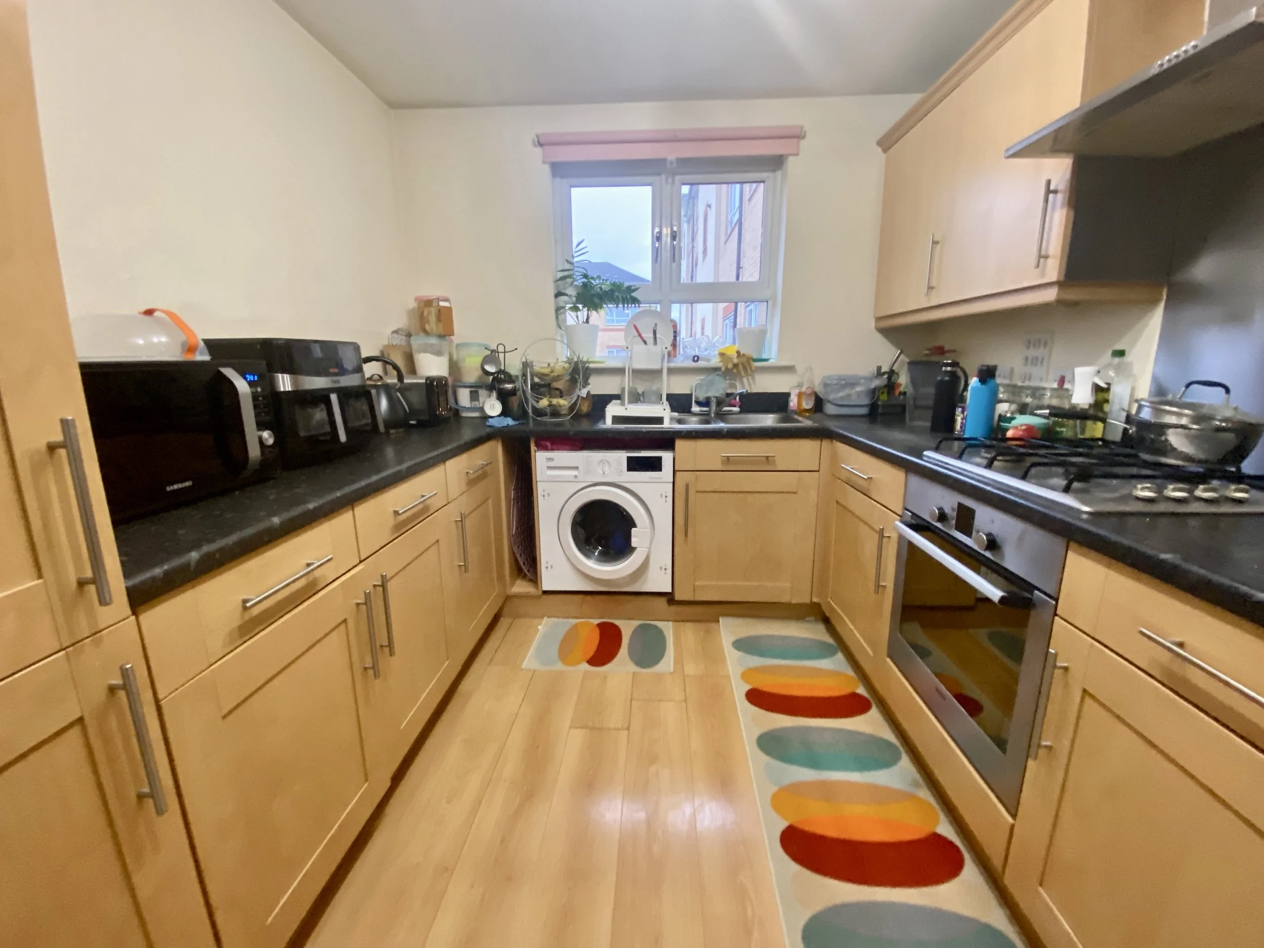 Chertsey Road, Feltham TW13