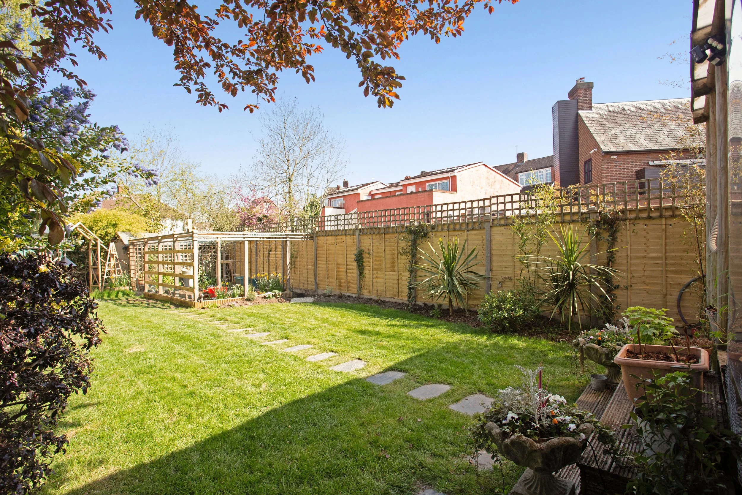 91 Arundel Road garden 2.jpg