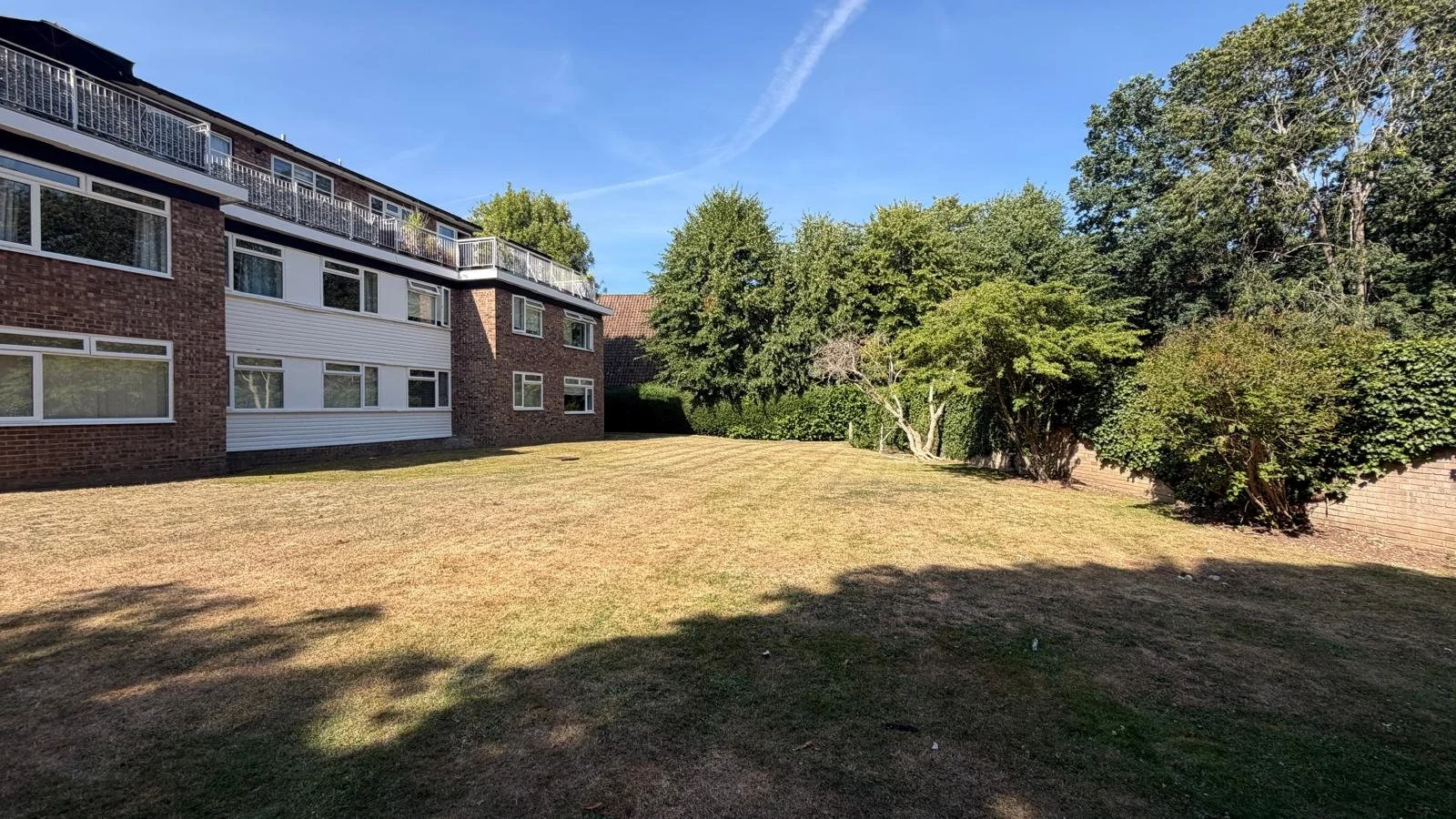 Communal Gardens.jpg