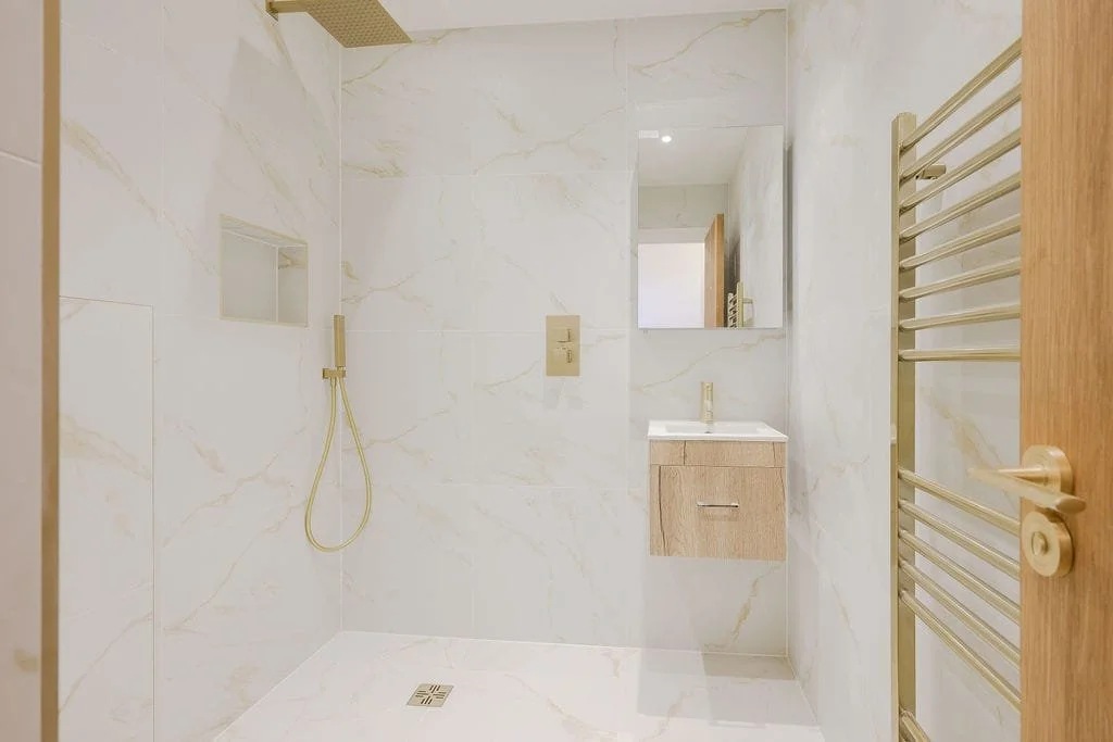 Bathroom.jpeg