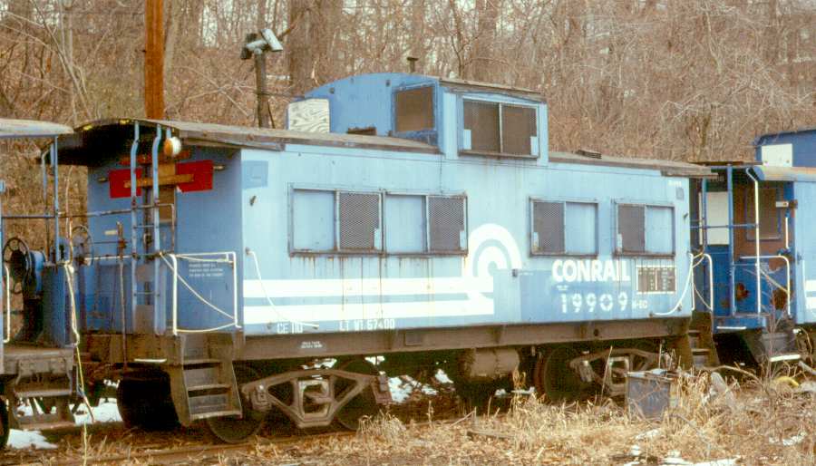 No. 19909 sits in Whippany, NJ in March of 1988, less than two years after Tri-State acquired it from Conrail. (Karl Geffchen photo)