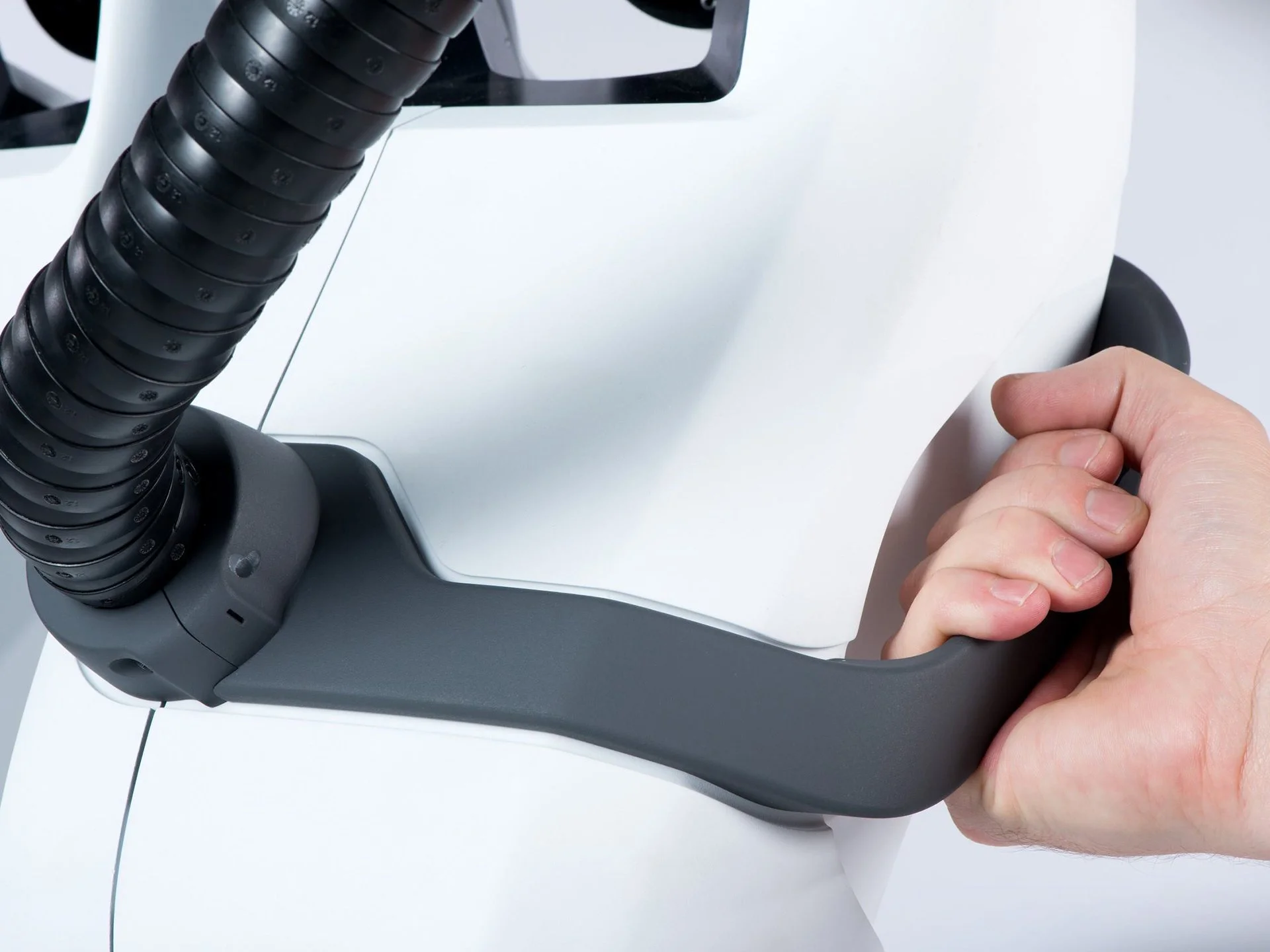 66578fd98f1535d11770df4c_Speck Design Works on Schaft Robotics Robot handle.jpg
