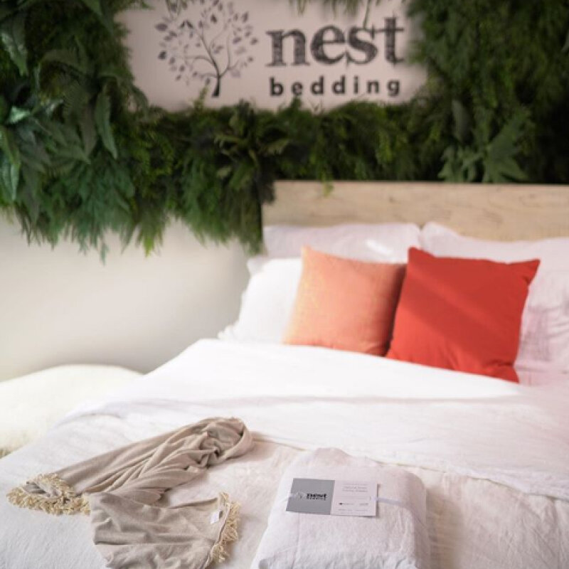 NEST BEDDING