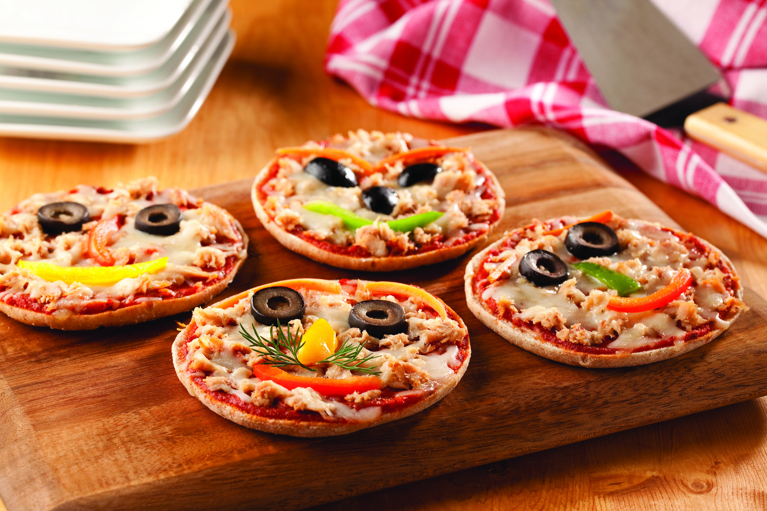 4 small pizzas