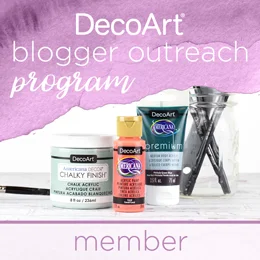Member of the   DecoArt   Blogger Outreach Program