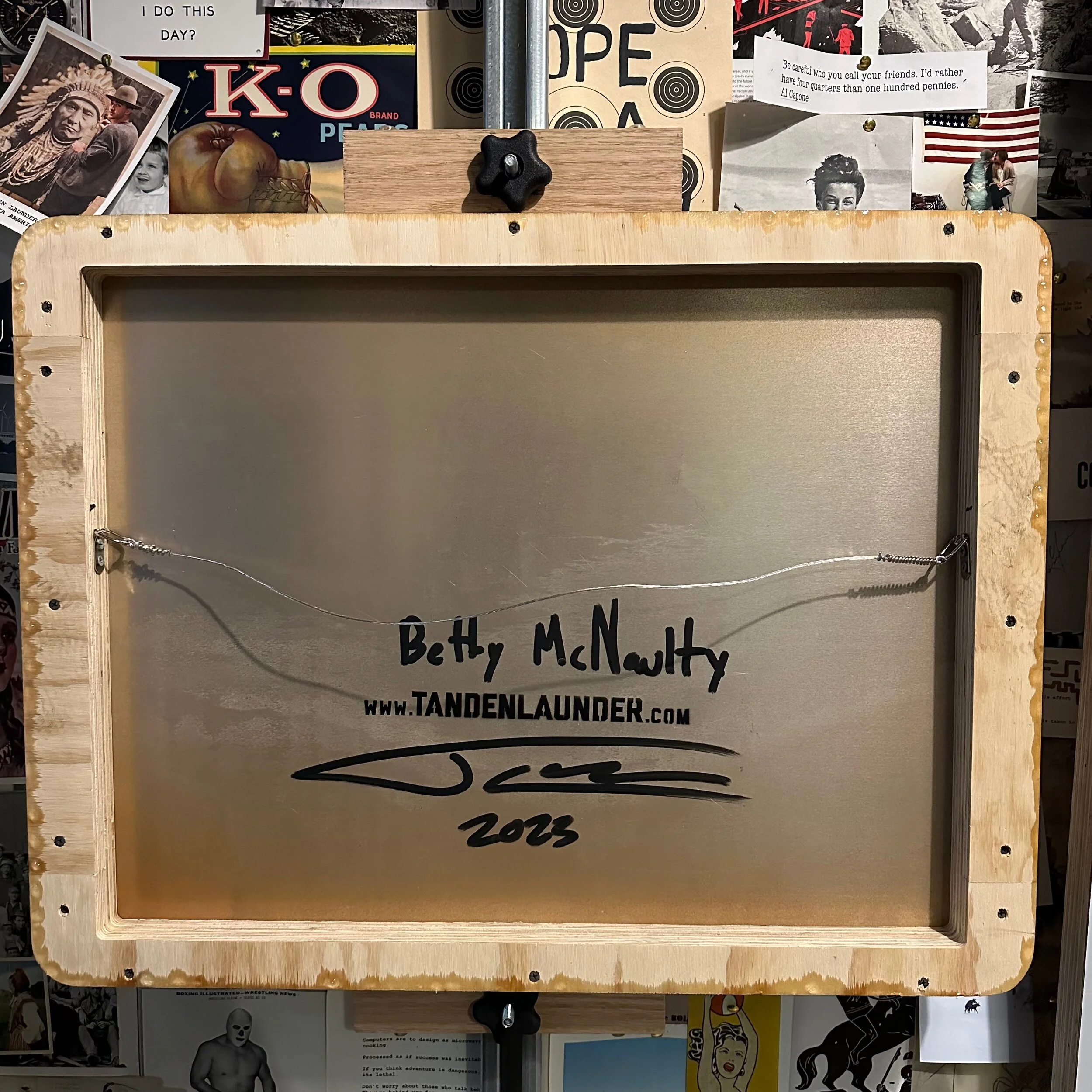 F6E33F25-7532-48D8-AD28-2796E58693CD