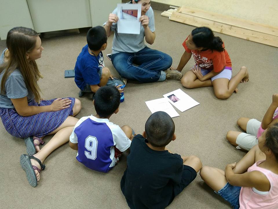 Giving choices for the tri-dimensional project.