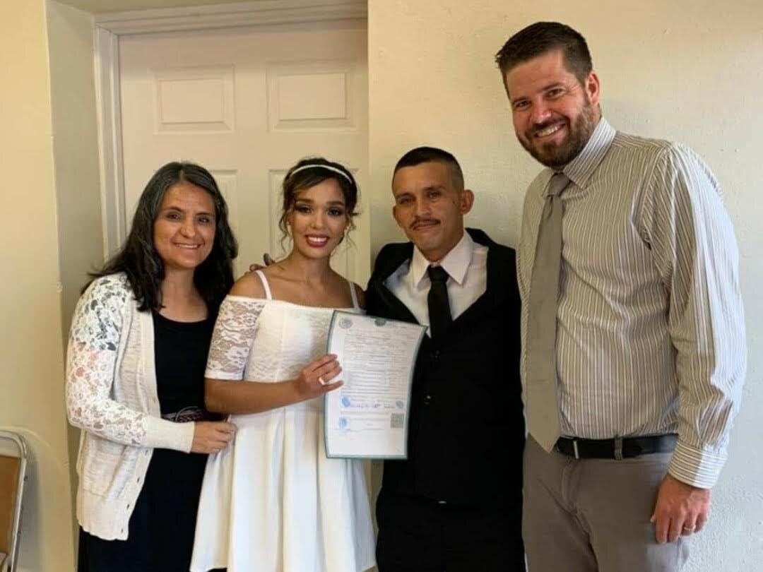 Jonathan &amp; Bere signed as witnesses of their marriage 
