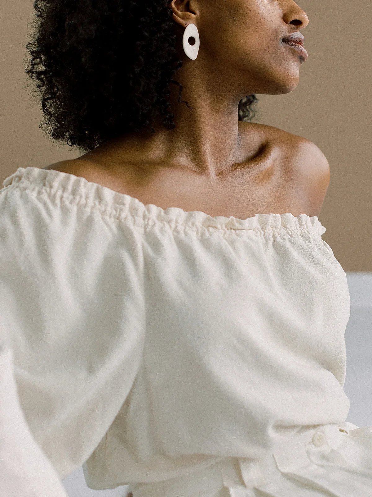 Vintage Ruffle Off The Shoulder Top With Porcelain Earrings