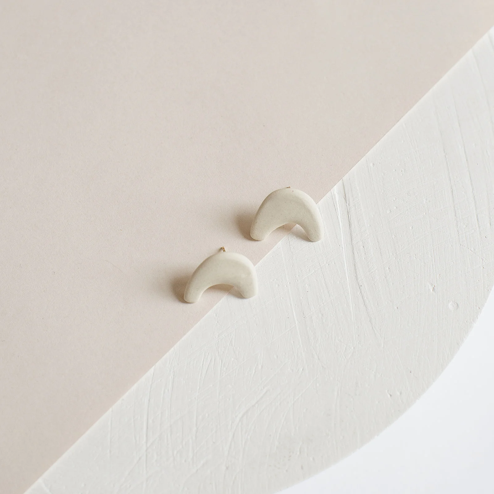 BONE_PAIR_EARRINGS_12.2-DUSTANDFORM.jpg