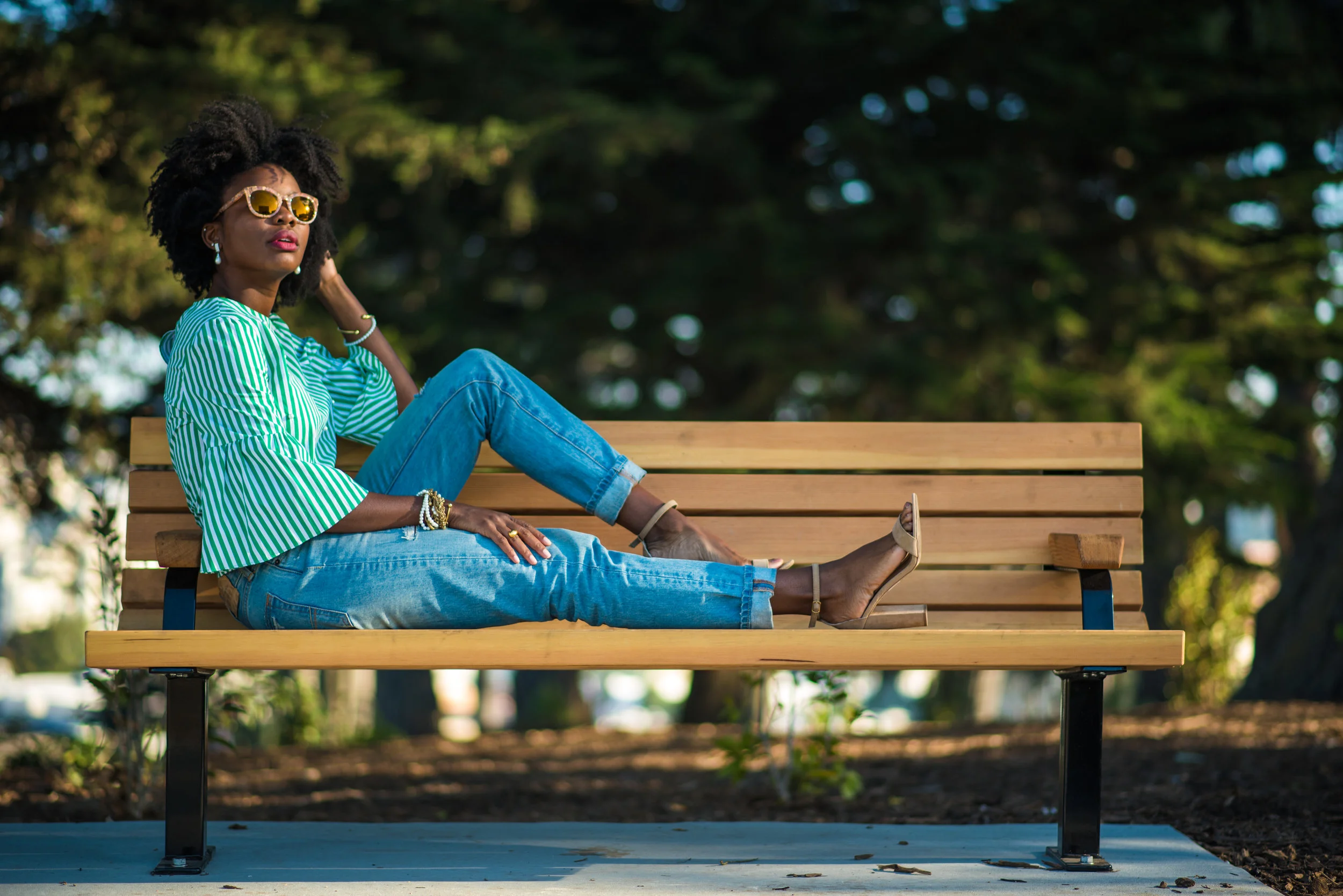 Shirt: Zara; Pants: Abercrombie & Fitch; Shoes: Report; Sunglasses: Dolce & Gabbana; Ring (right): Khiry; Wallet: Kate Spade