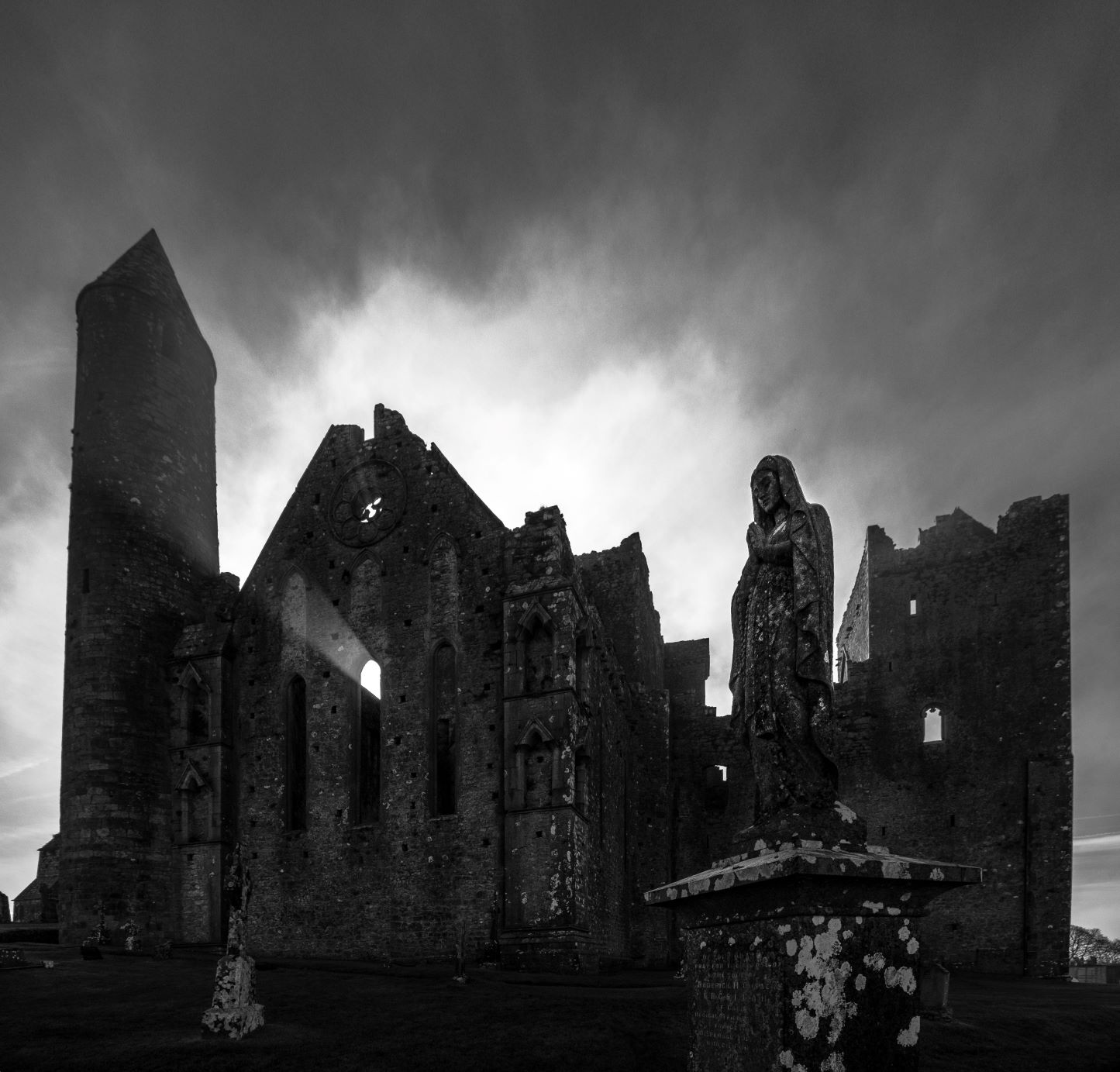 cashel 2.jpg