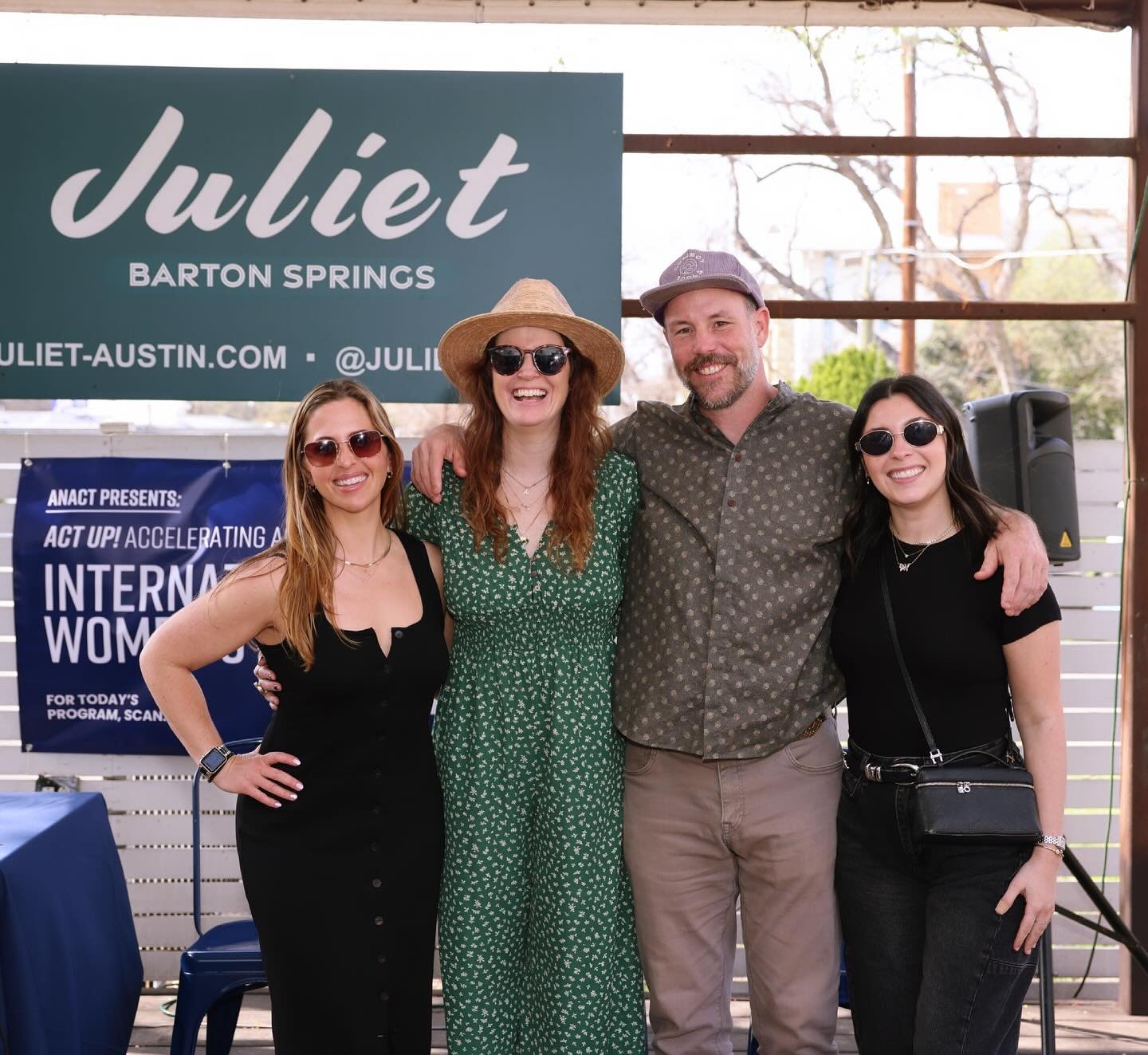 TGIF &amp; one of the best times of the year in Austin ✨ We are having a blast this SXSW celebrating bada$$ women, sustainability &amp; changemakers, legal hemp in Texas and cowboy fashion 🤠🌱🥂🎶