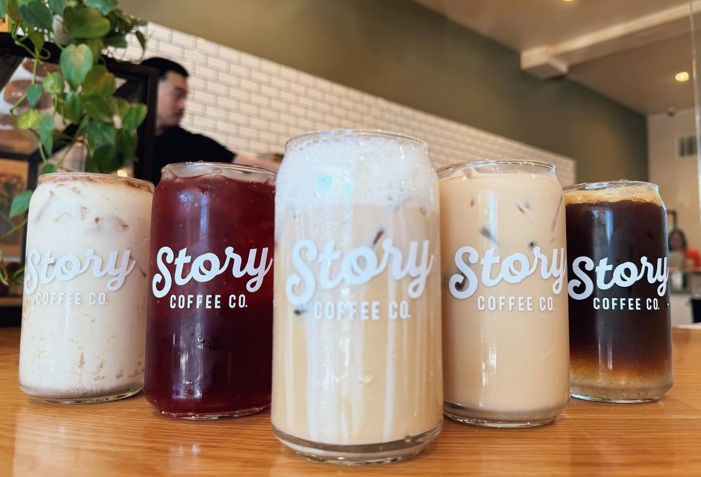 We are thrilled to announce our latest lineup of Seasonals! 

Story&rsquo;s Spring Latte comes with Espresso, a zesty Lemon Ginger Cold foam mixed into a honey syrup over ice.

Cool off with a the caffeine free Hibiscus Fresco Iced Tea. 

Wanna run w