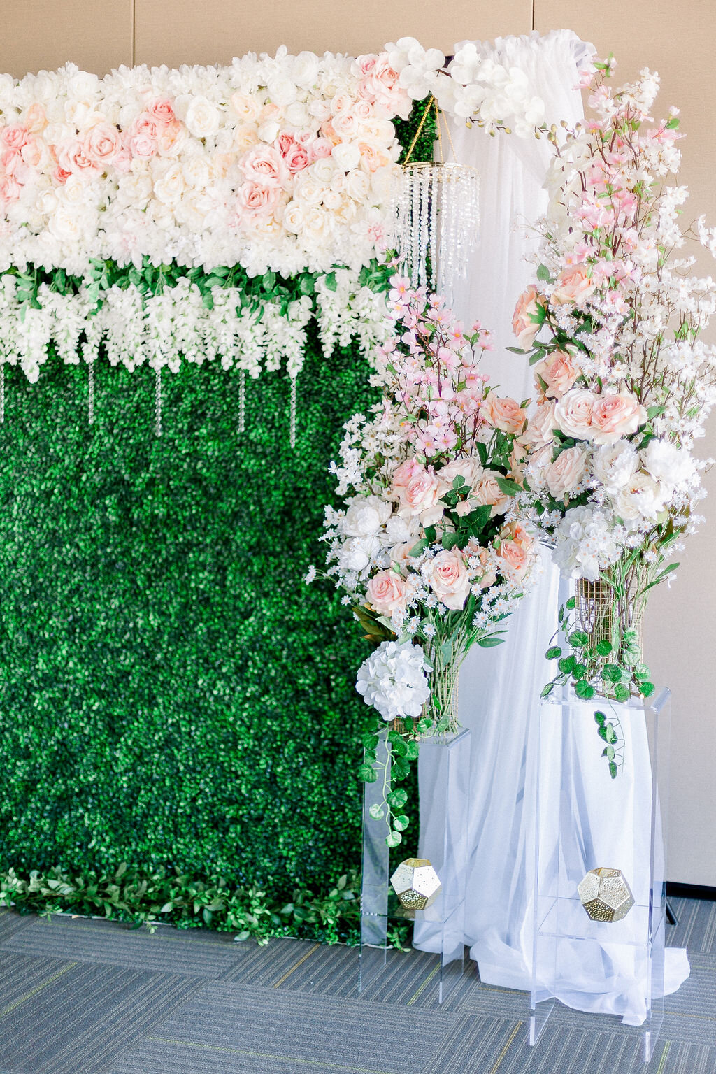 Ikamcreate Flower Gallery Weddings Styled Shoots Parties And Storefronts Ikamcreate Floral Design Rental Illustration