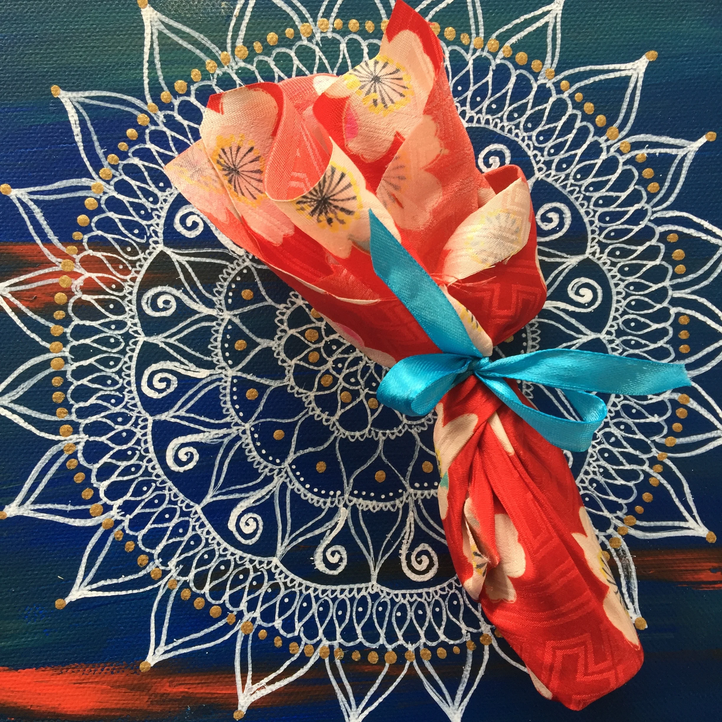     

 
   Organic rosehip oil with rejuvenating essential oils  wrapped in silk kimono offcuts  on painted Mandala 
 






















     