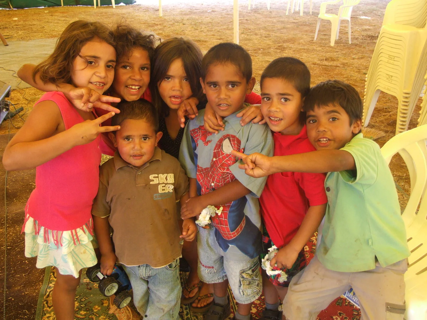 Griffith+kids+visited+the+tent+ministry.jpg