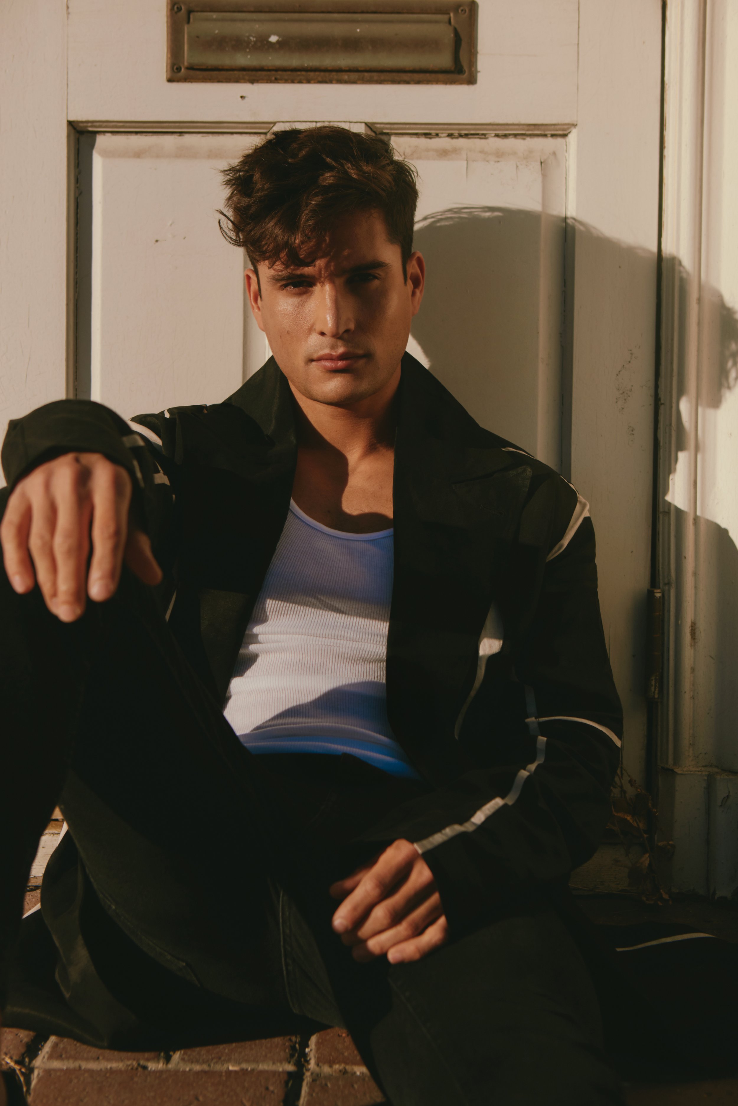 Alejandro Rojas-Select1.jpg