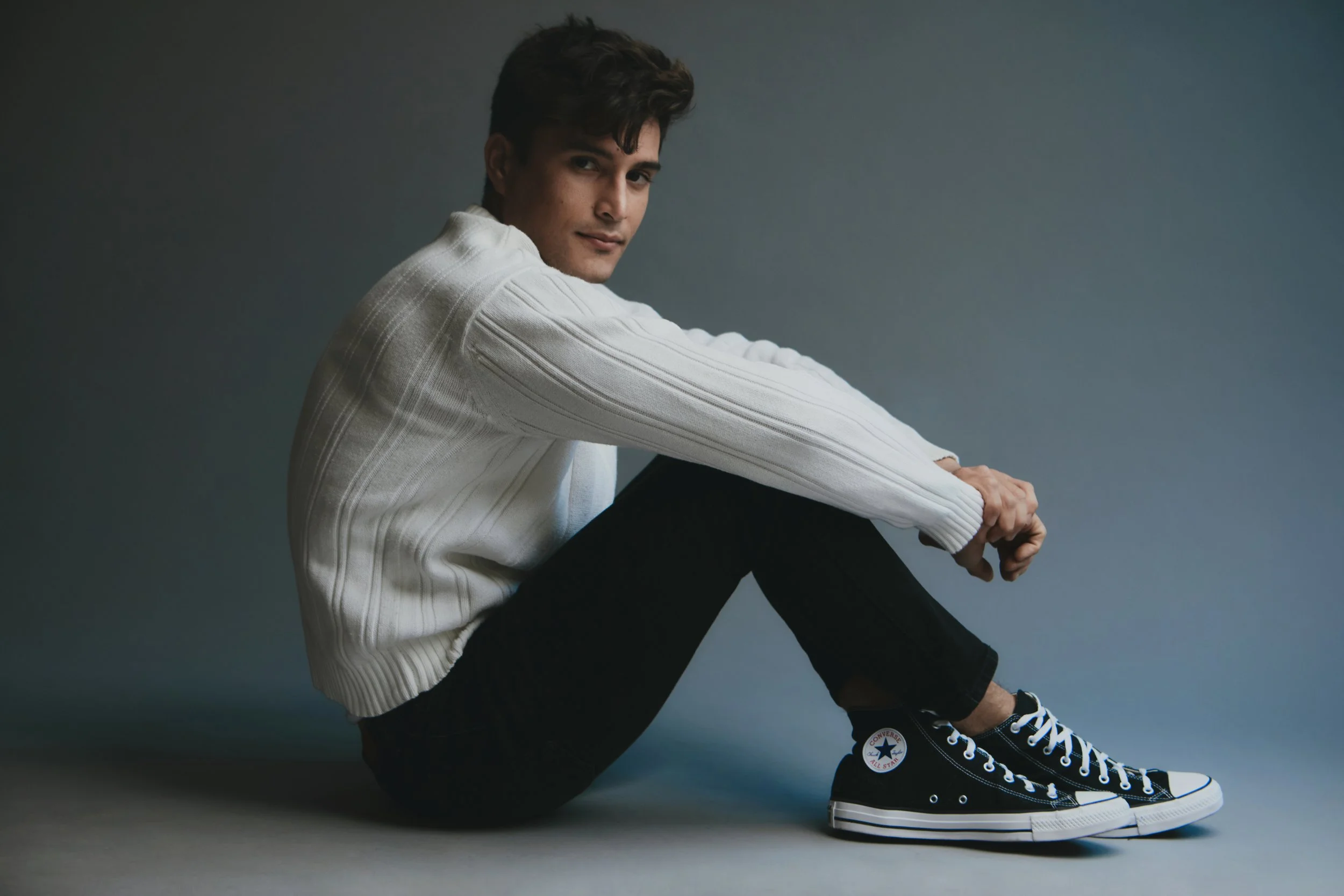 Alejandro Rojas-Select7.jpg