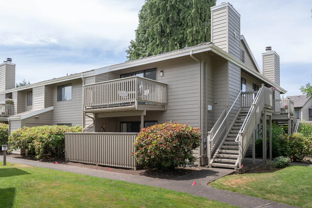 2024 Lake Isle Dr, sold by JOi Real Estate