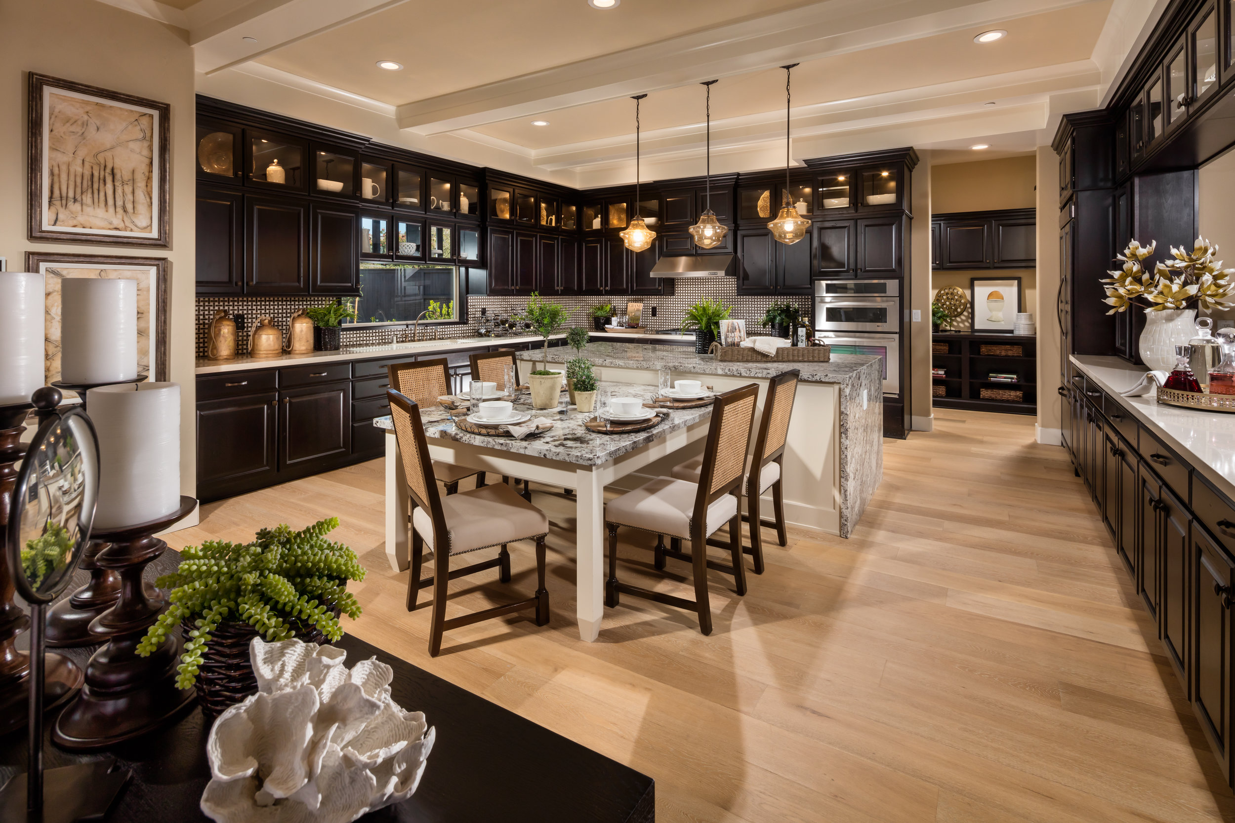 Pinnacle-Venosa Tuscan_Kitchen.jpg