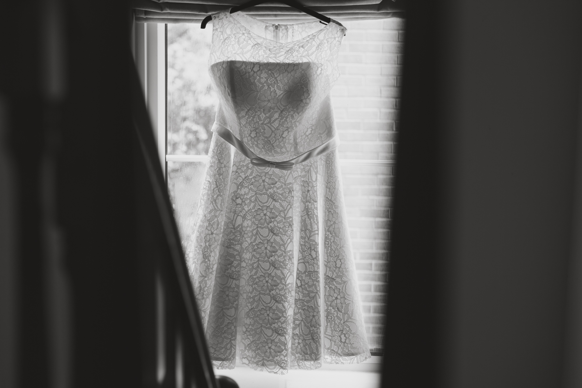 50's style wedding dress, wedding photographer south wales, cardiff