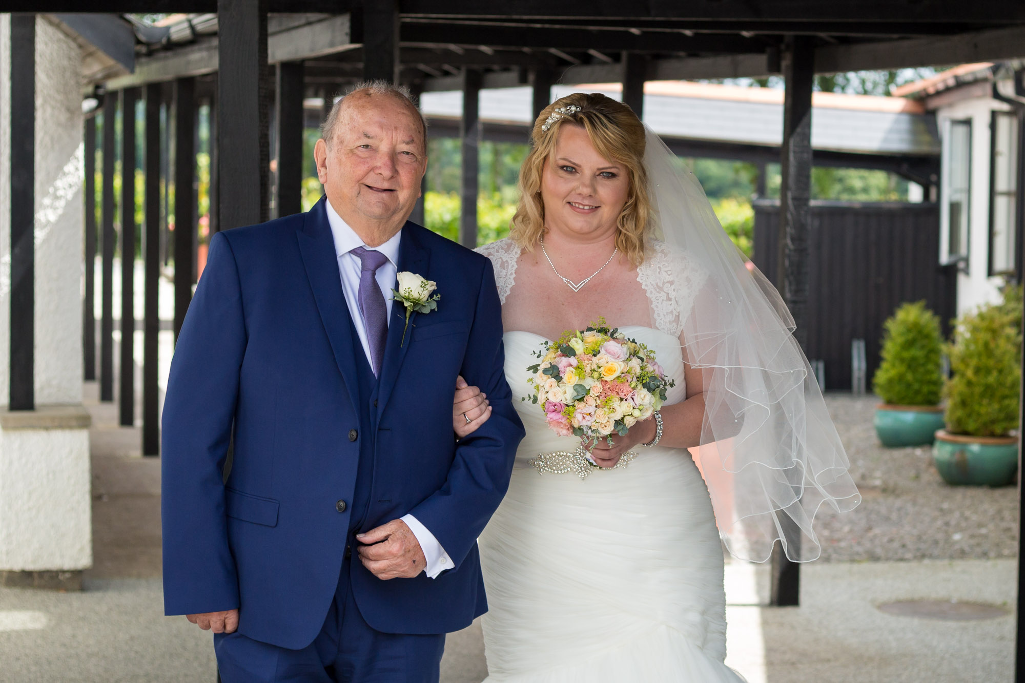 llanerch vineyard wedding photos, wedding photographer Cardiff, Vale of Glamorgan, South Wales