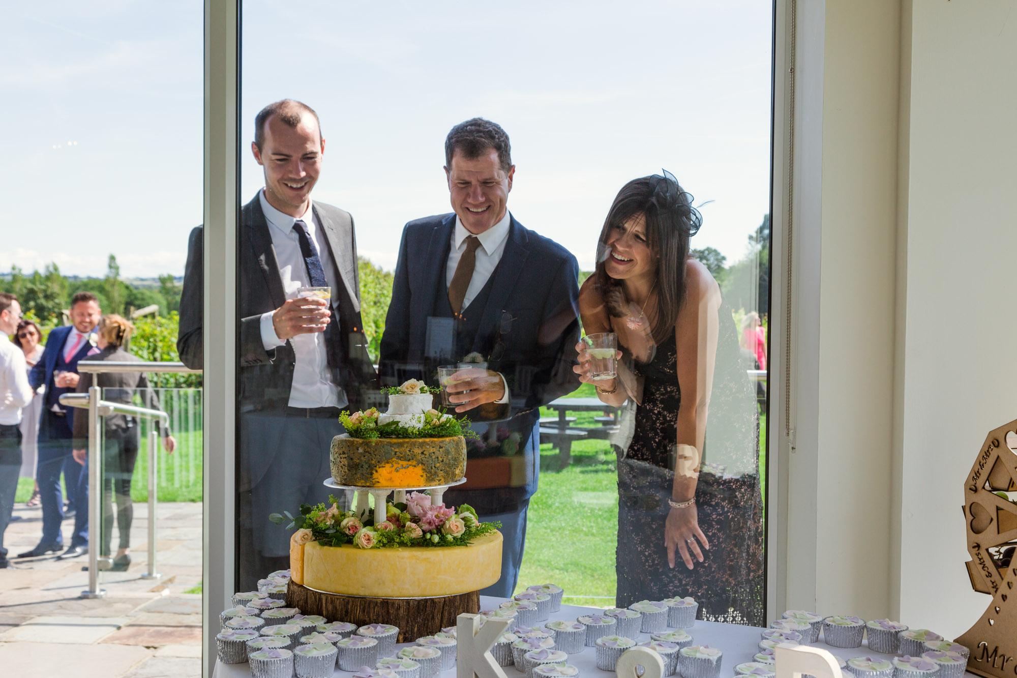 llanerch vineyard wedding photos, wedding photographer Cardiff, Vale of Glamorgan, South Wales