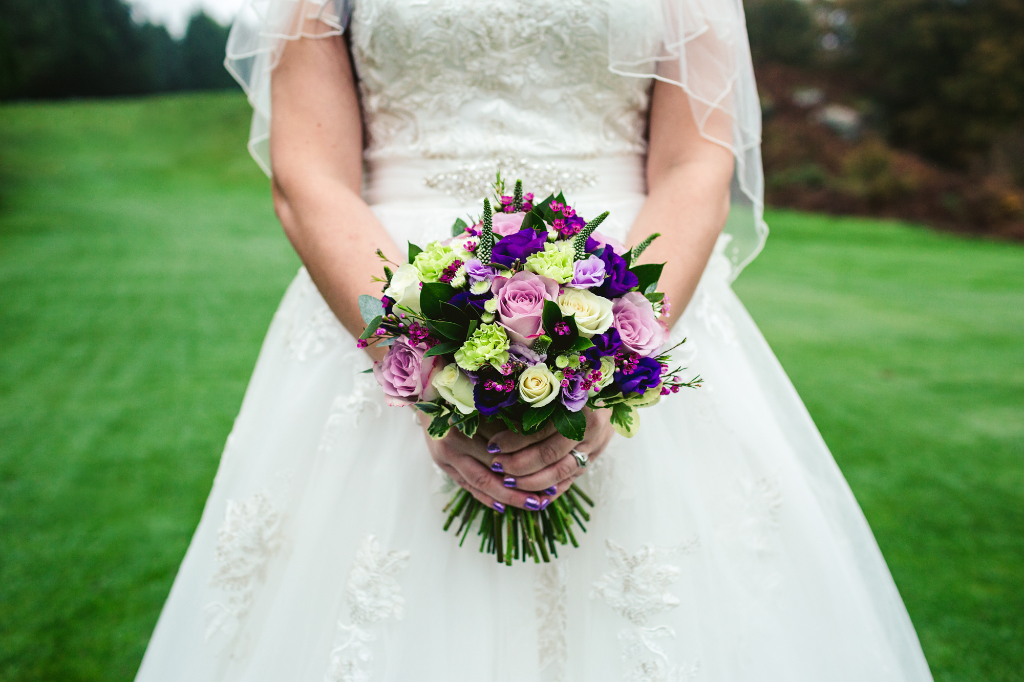 bridal bouquet at pontypridd golf club