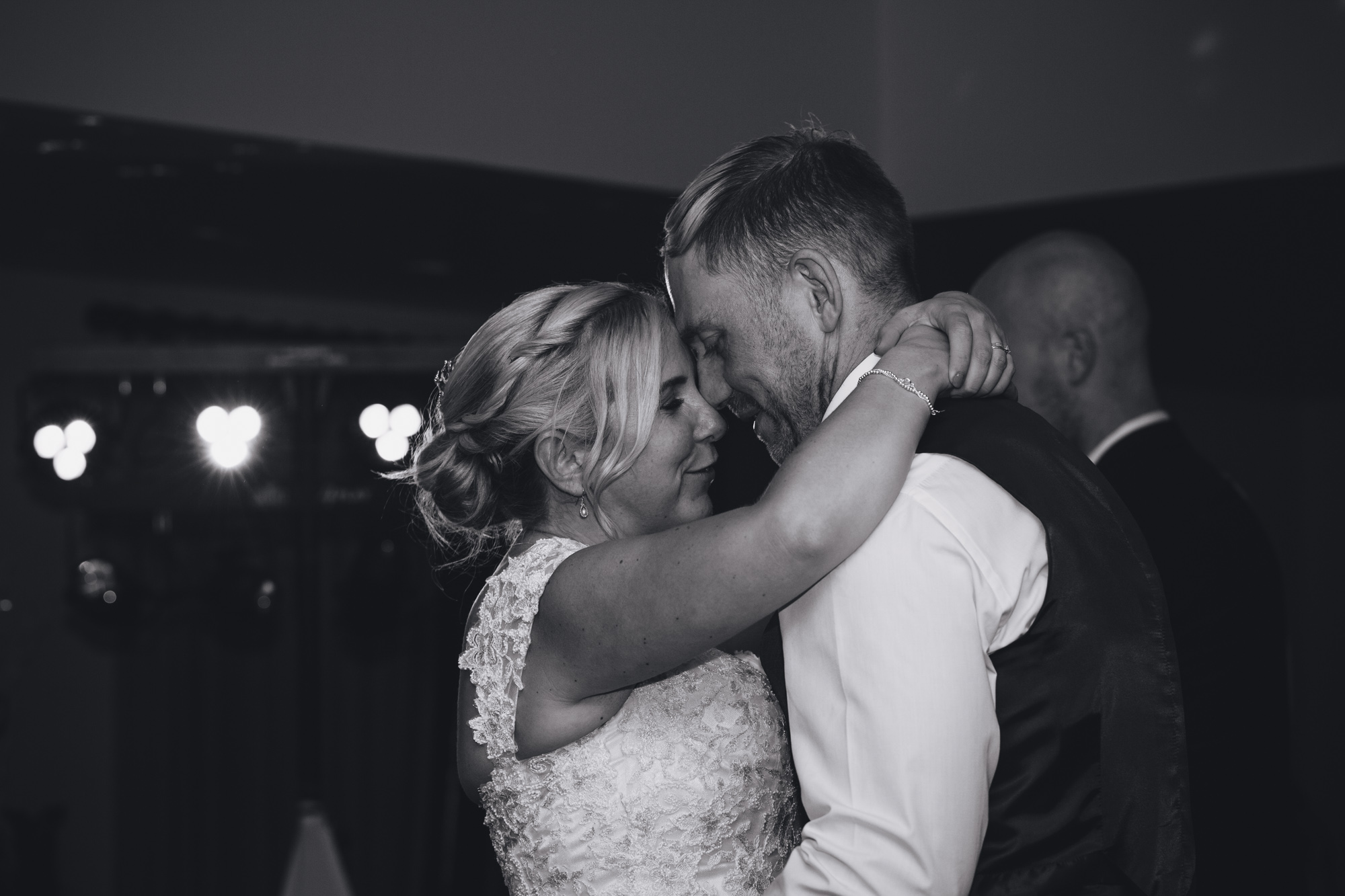 first dance photos with south wales wedding photographer 