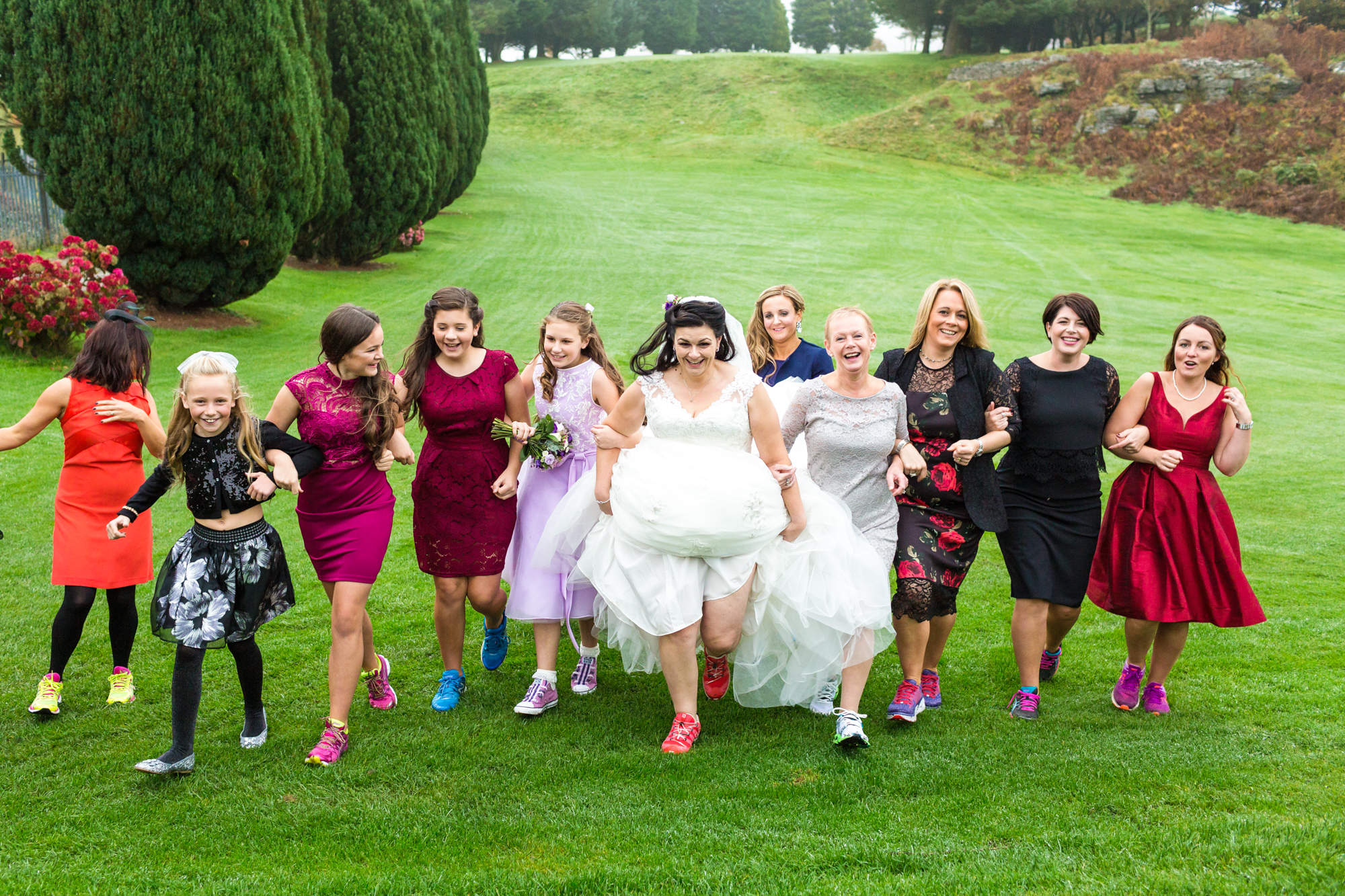 Pontypridd golf club wedding photographer. All the girls