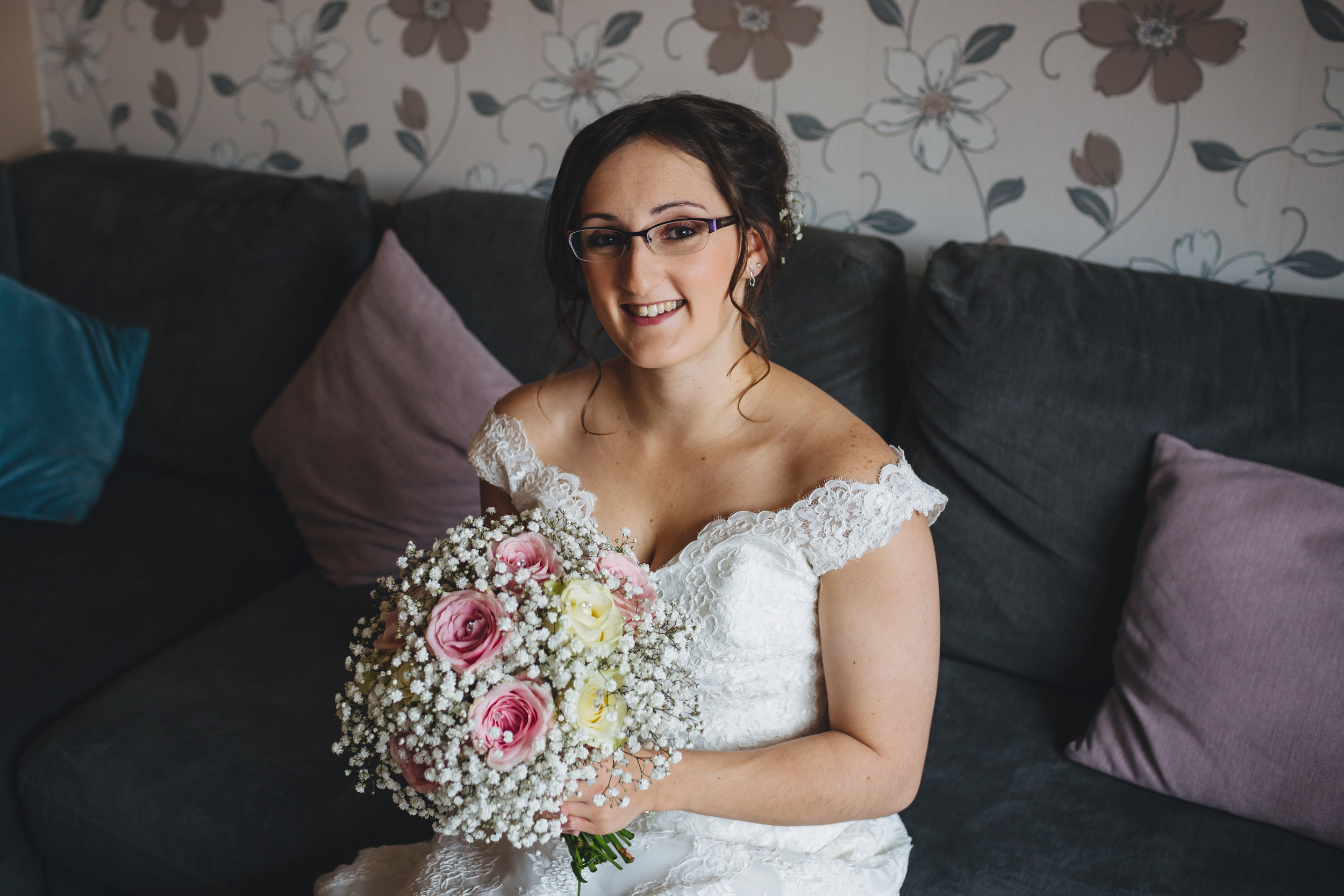 Bryn meadows Golf Club wedding photos. Wedding photographer Caerphilly, Cardiff, Newbridge, Bryn meadows, South Wales