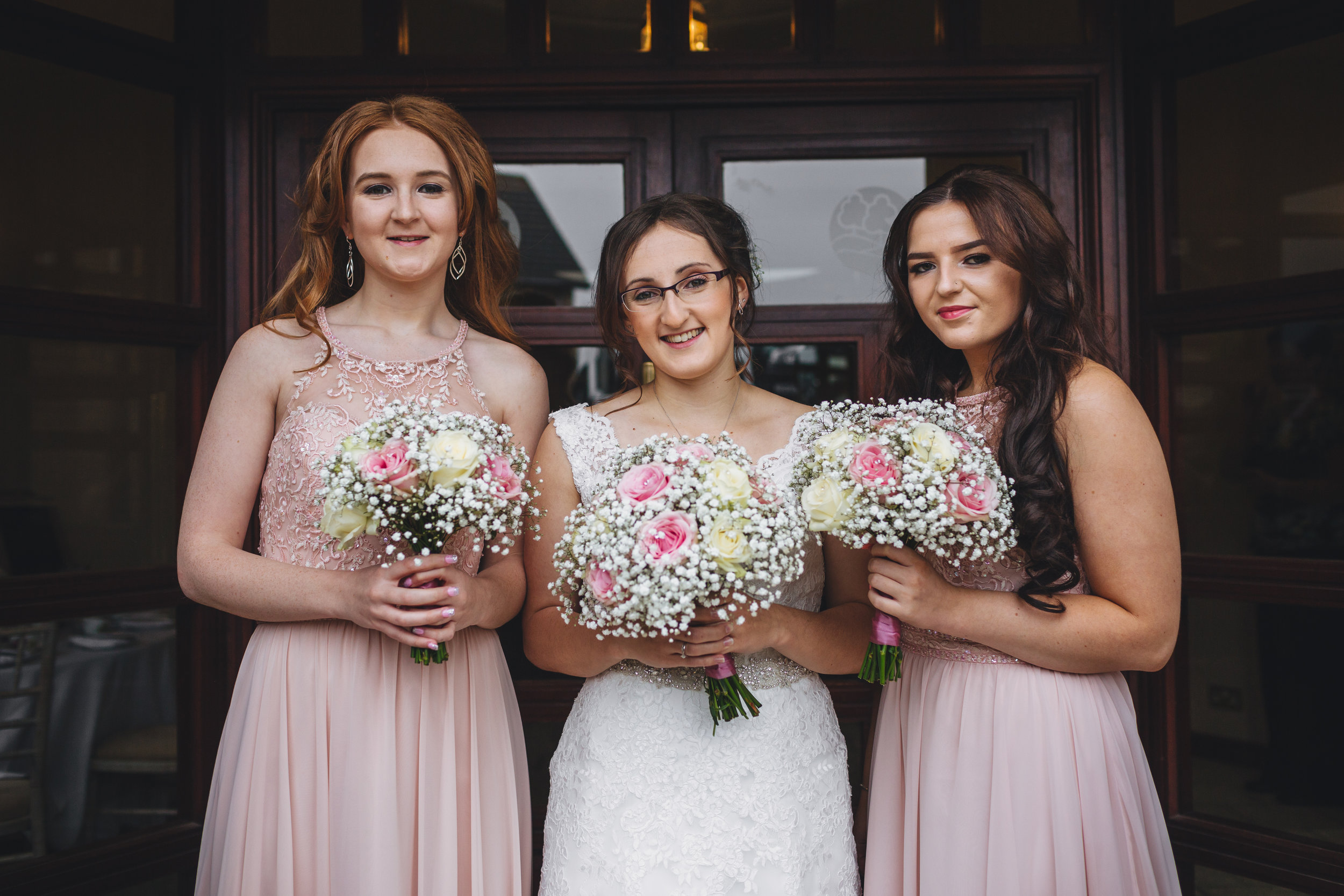 Bryn meadows Golf Club wedding photos. Wedding photographer Caerphilly, Cardiff, Newbridge, Bryn meadows, South Wales