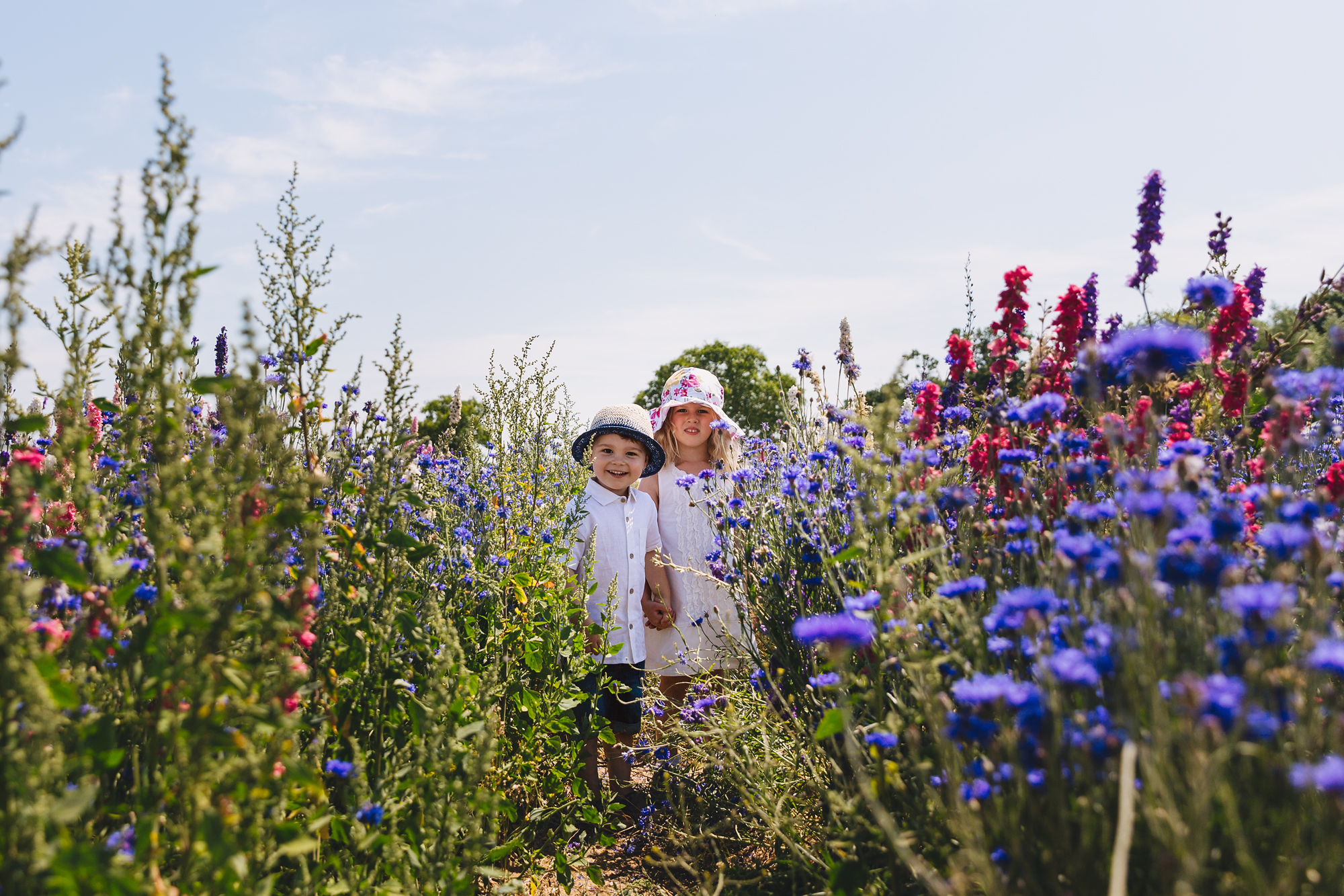 Pershore confetti field children photographer