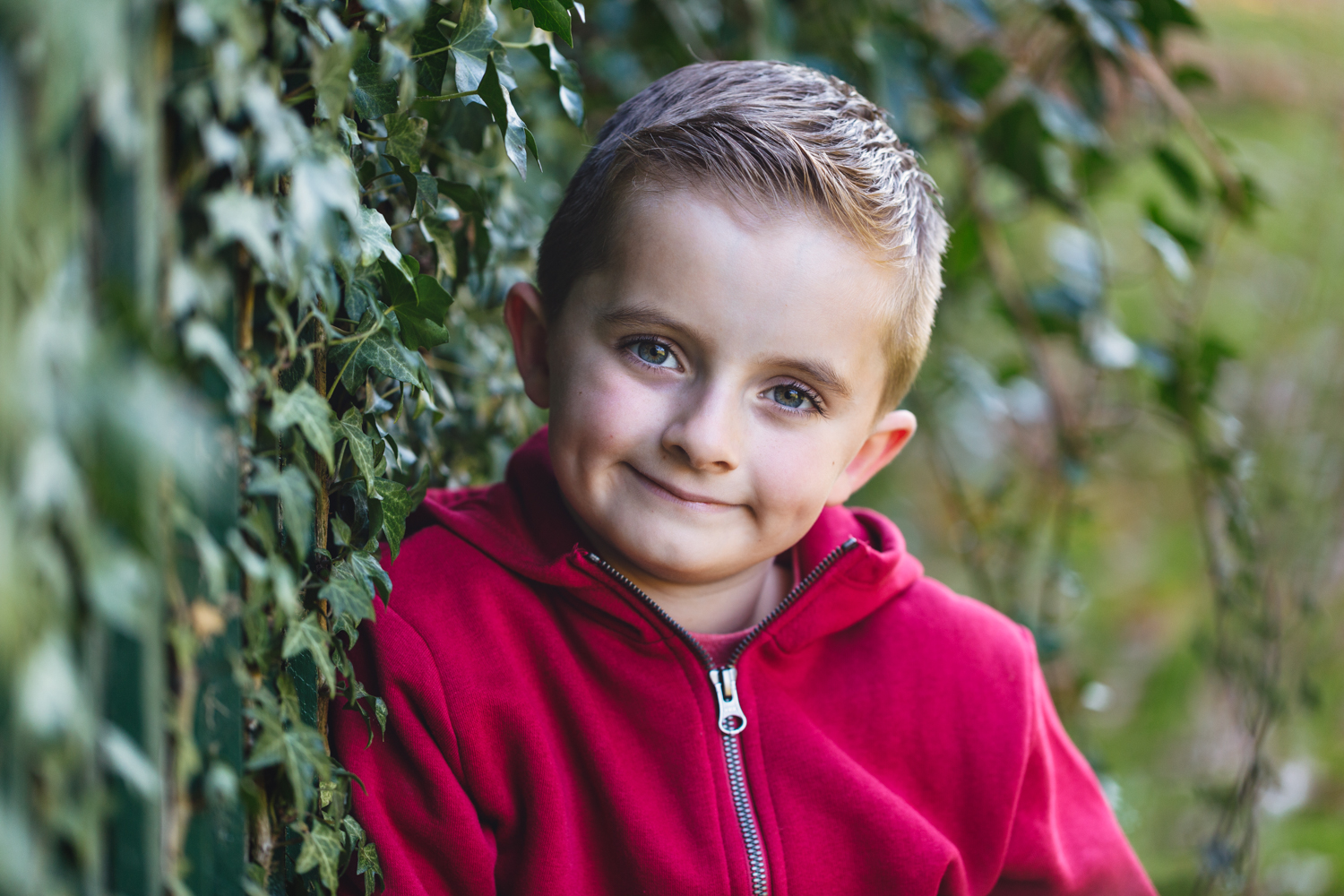 Family and Children's portrait photographer South Wales, Caerphilly, Cardiff, Newport