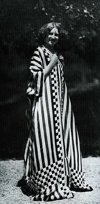 Emilie Flöge wearing Schwestern Flöge