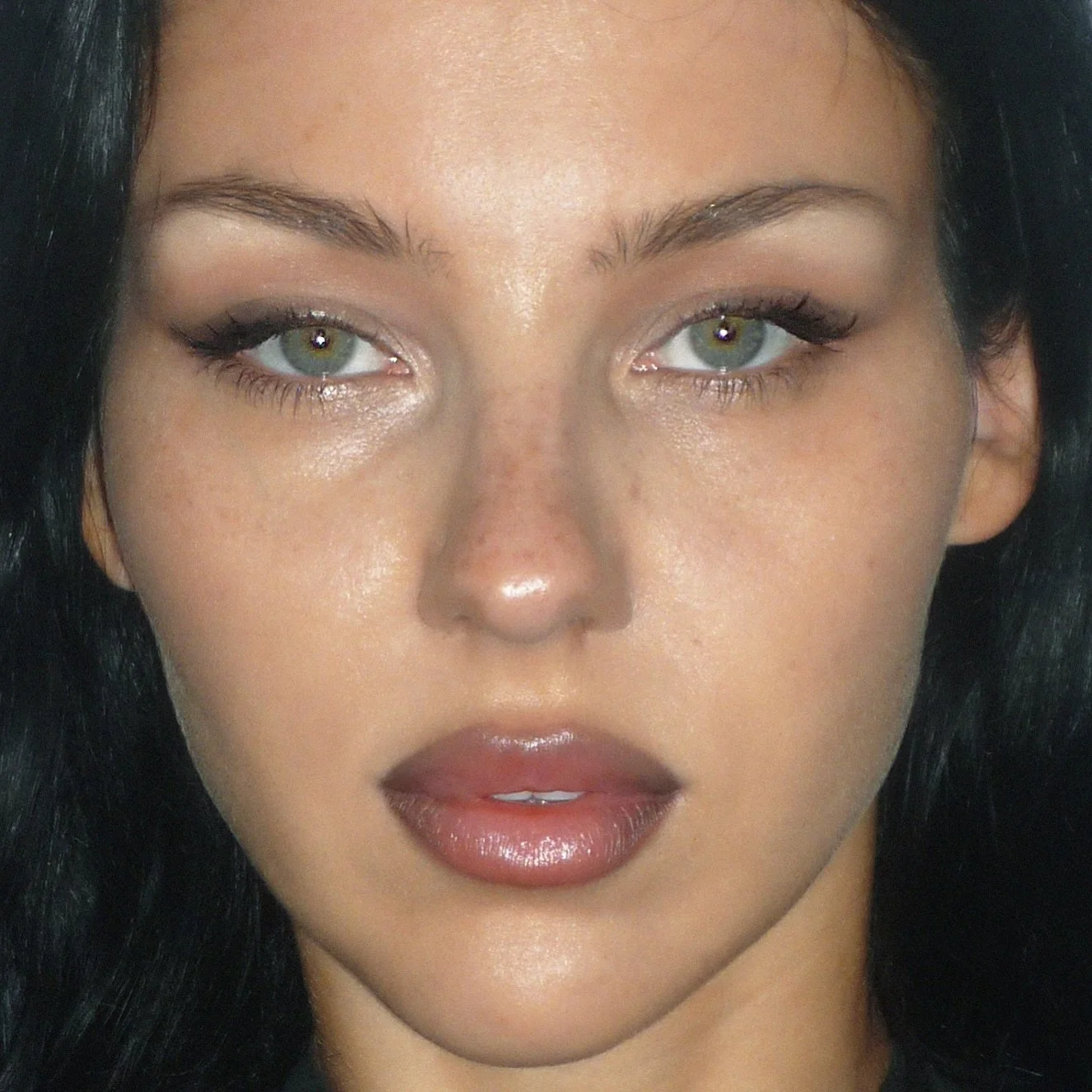 whispery soft soft tones on @vtss behind the scenes for @officemagazine