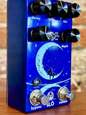 Walrus Audio Slö Multi-Texture Reverb — Ground Floor Guitar