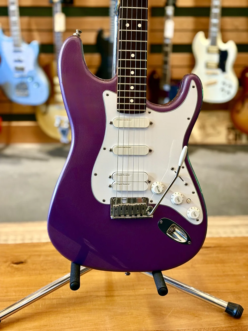 Fender   Jeff Beck   【midnight purple】 1993 Fender Jeff Beck Stratocaster - Midnight Purple Metallic!