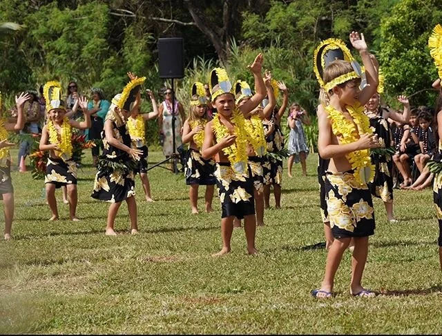 Aloooooooha! May Day is Lei Day in Hawai&rsquo;i 🌺! We miss your smiling shark faces and want to see your at home May Day performances! Miss @tiarabellaaa  is putting together your rendition of Oiwi E: Te iwi e ! Follow her on YouTube &ldquo;Sunset 