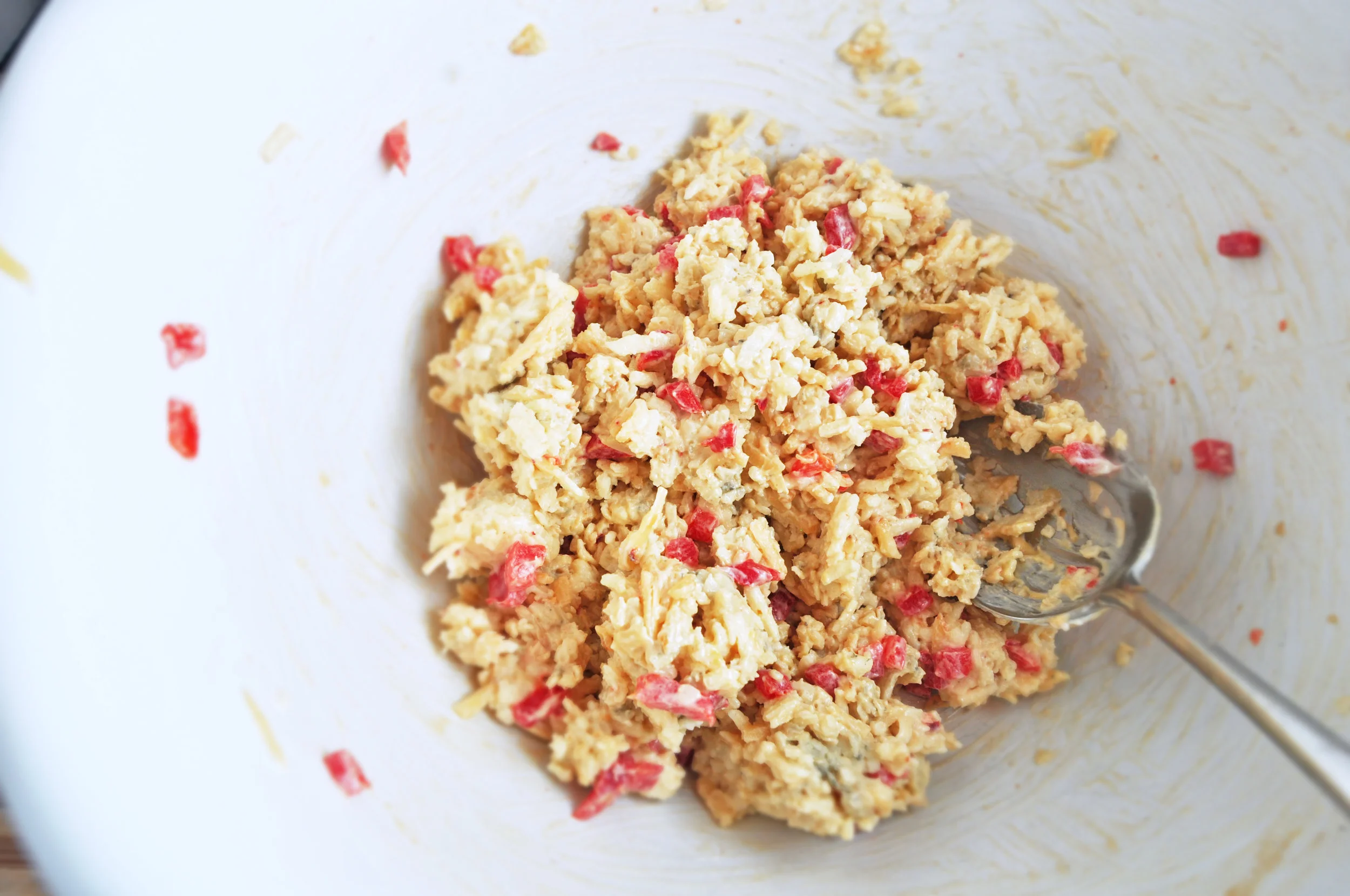 pimiento-cheese-mixing-bowl