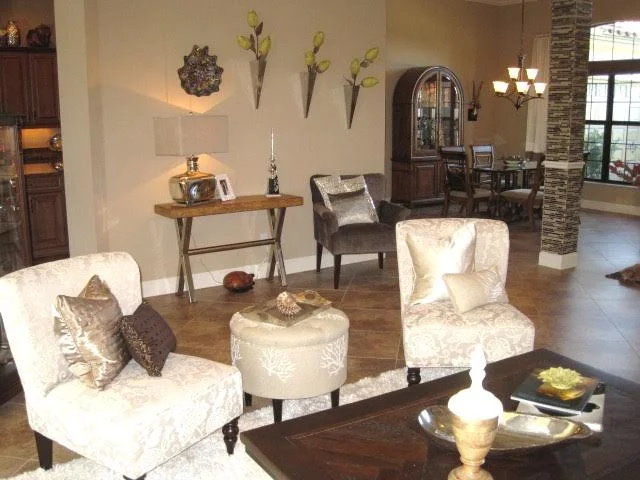 Jennifer pairs natural and modern elements to for a relaxing, zen feel.